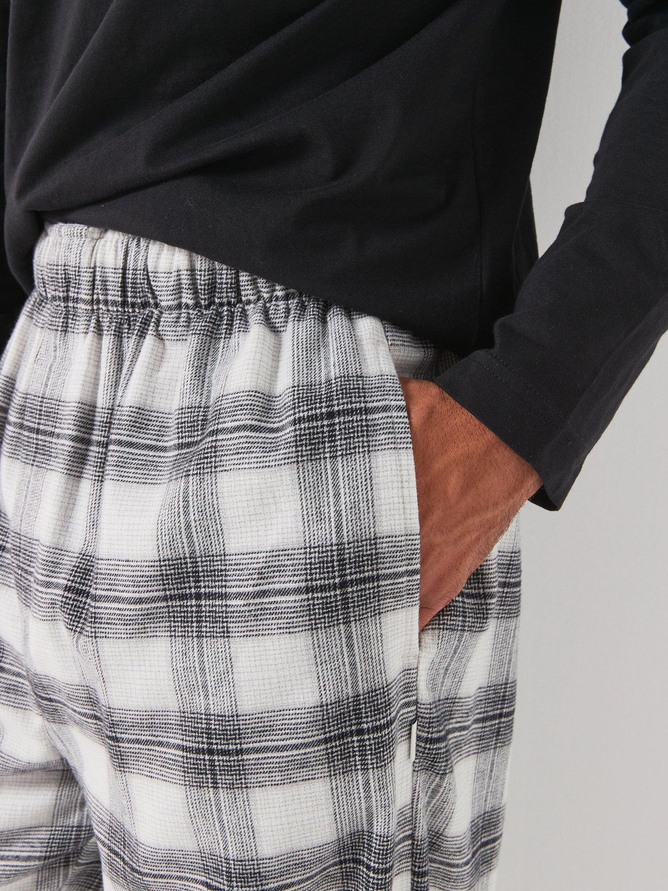 Image 5 of 6 of Calvin Klein Long Sleeve Pyjama Set - Black