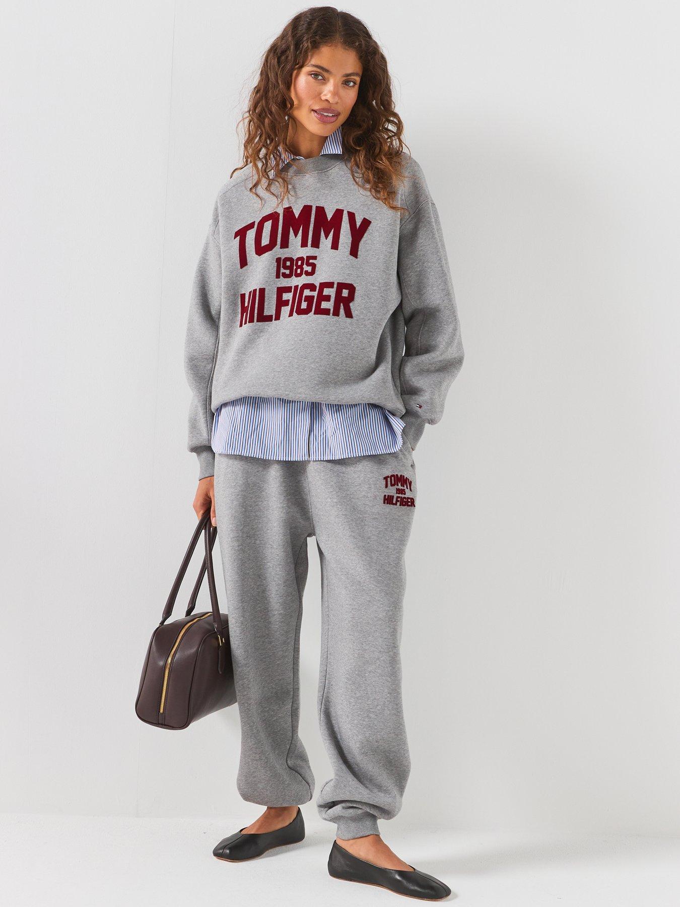 Image 3 of 6 of Tommy Hilfiger Flock Varsity Logo Cuffed Joggers - Grey