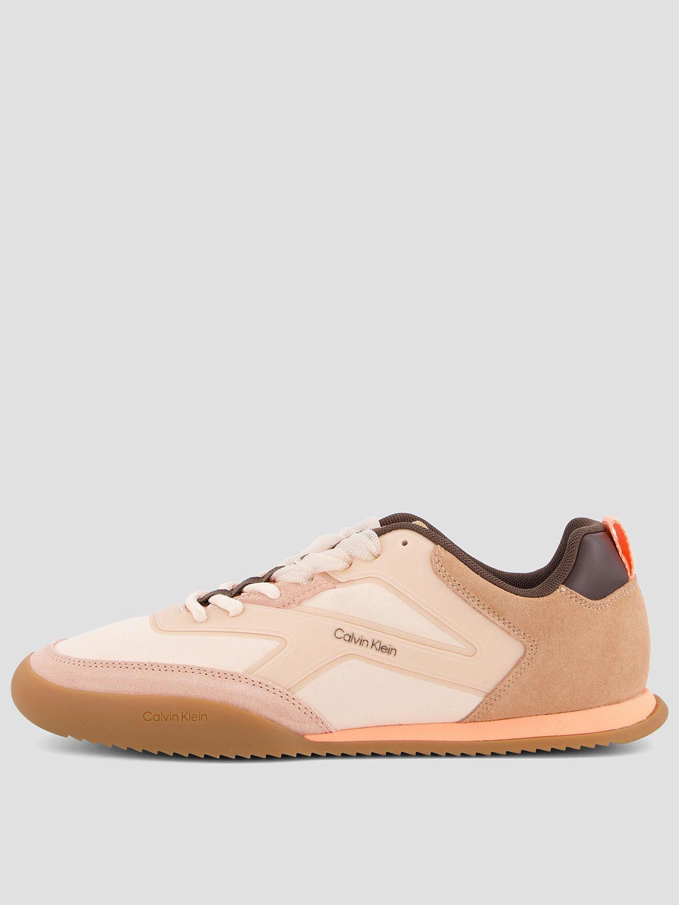 Image 1 of 7 of Calvin Klein Low Pro Run Lu Sue Jelly Laces