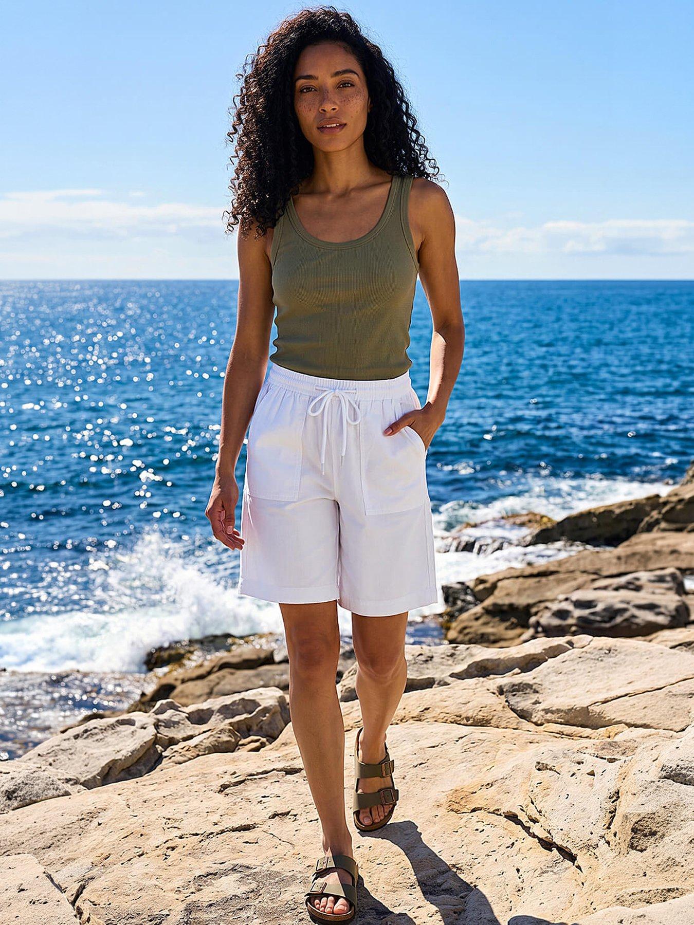 Roman Drawcord Detail Pocket Shorts