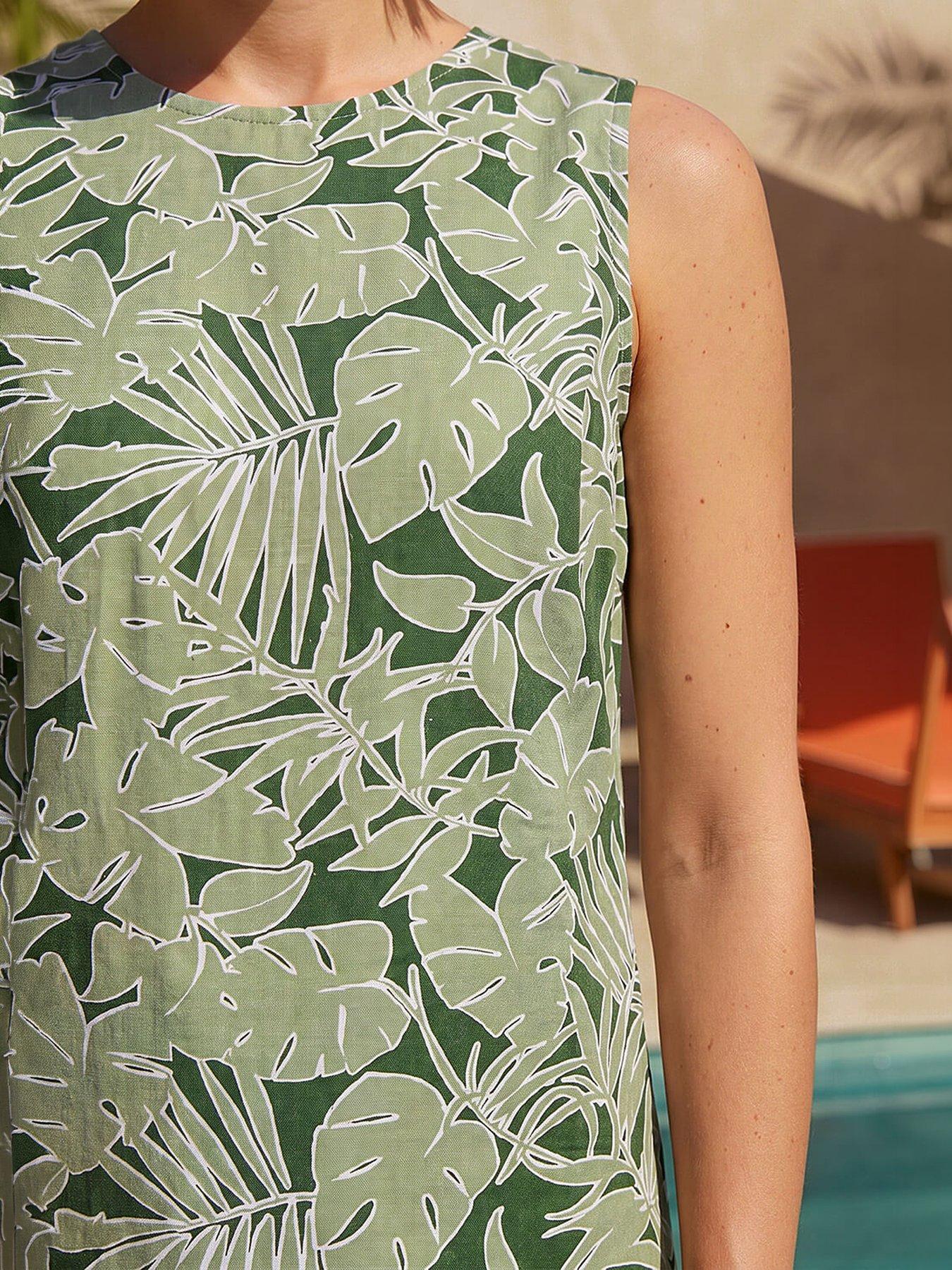 Image 4 of 4 of Roman Floral Print Vest Top