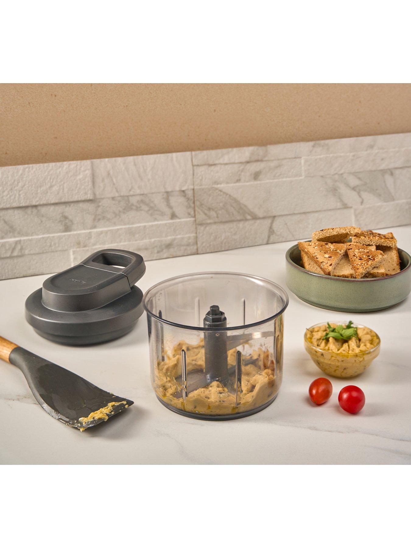 Image 7 of 8 of Zyliss Easy Pull Food Processor