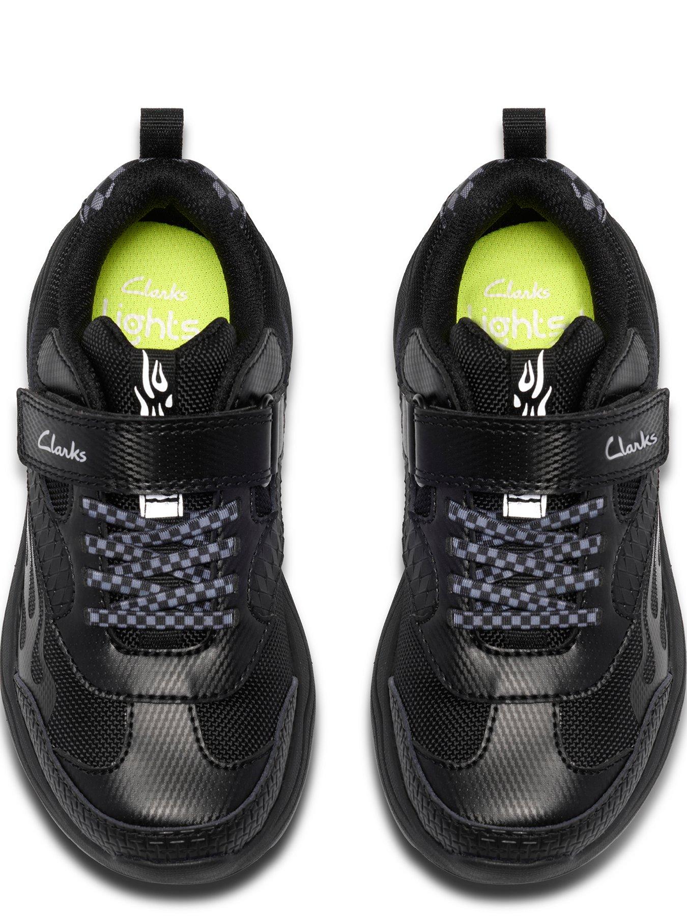 Image 4 of 6 of Clarks Toddler Gleam Go Trainer - Black