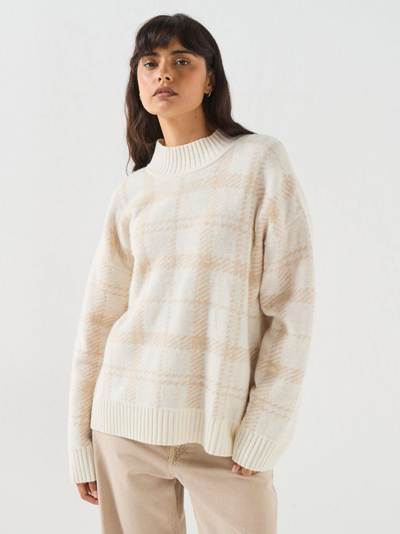 Image 5 of 6 of Barbour Delilah Knitted Jumper
