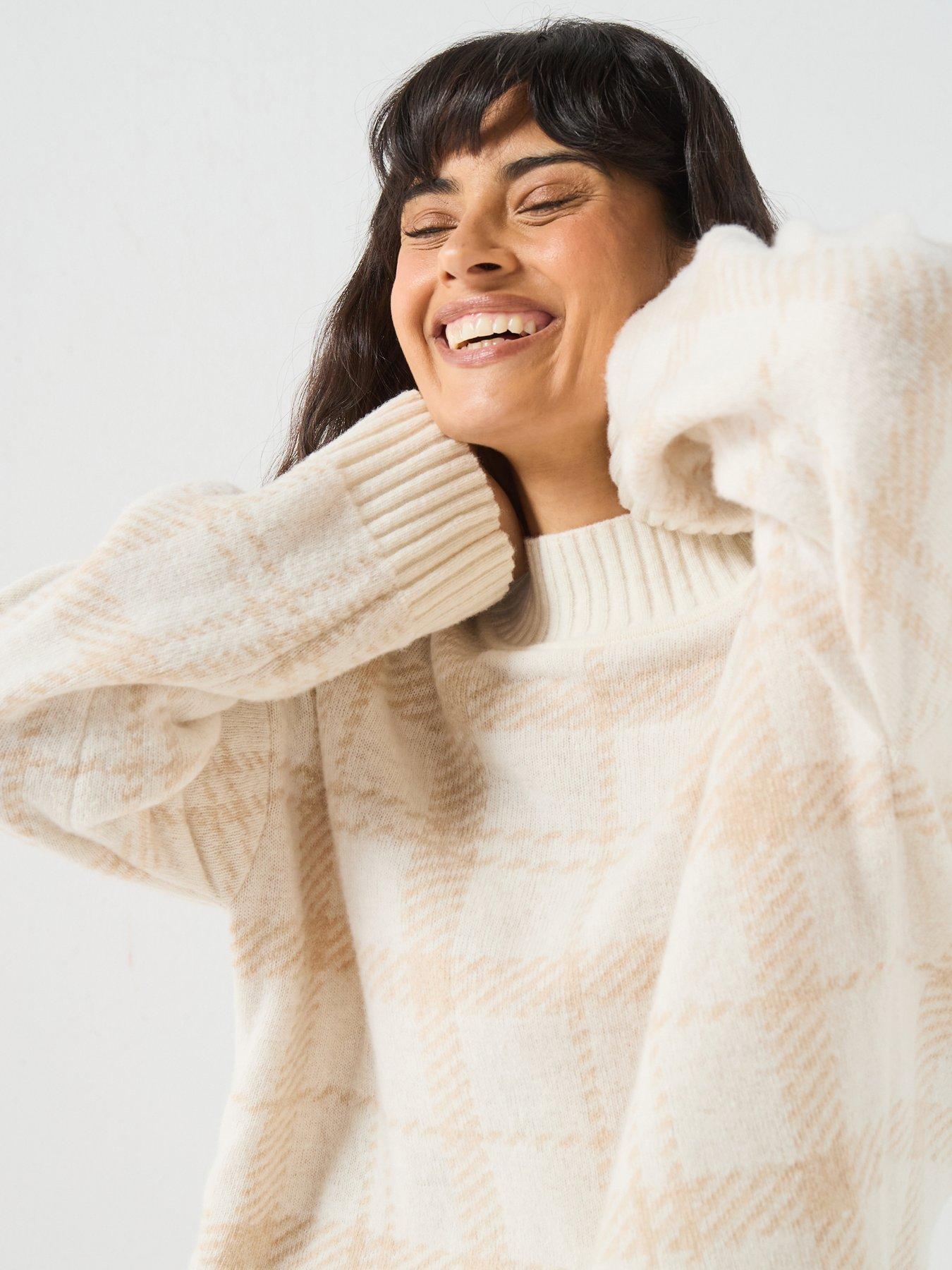 Image 6 of 6 of Barbour Delilah Knitted Jumper