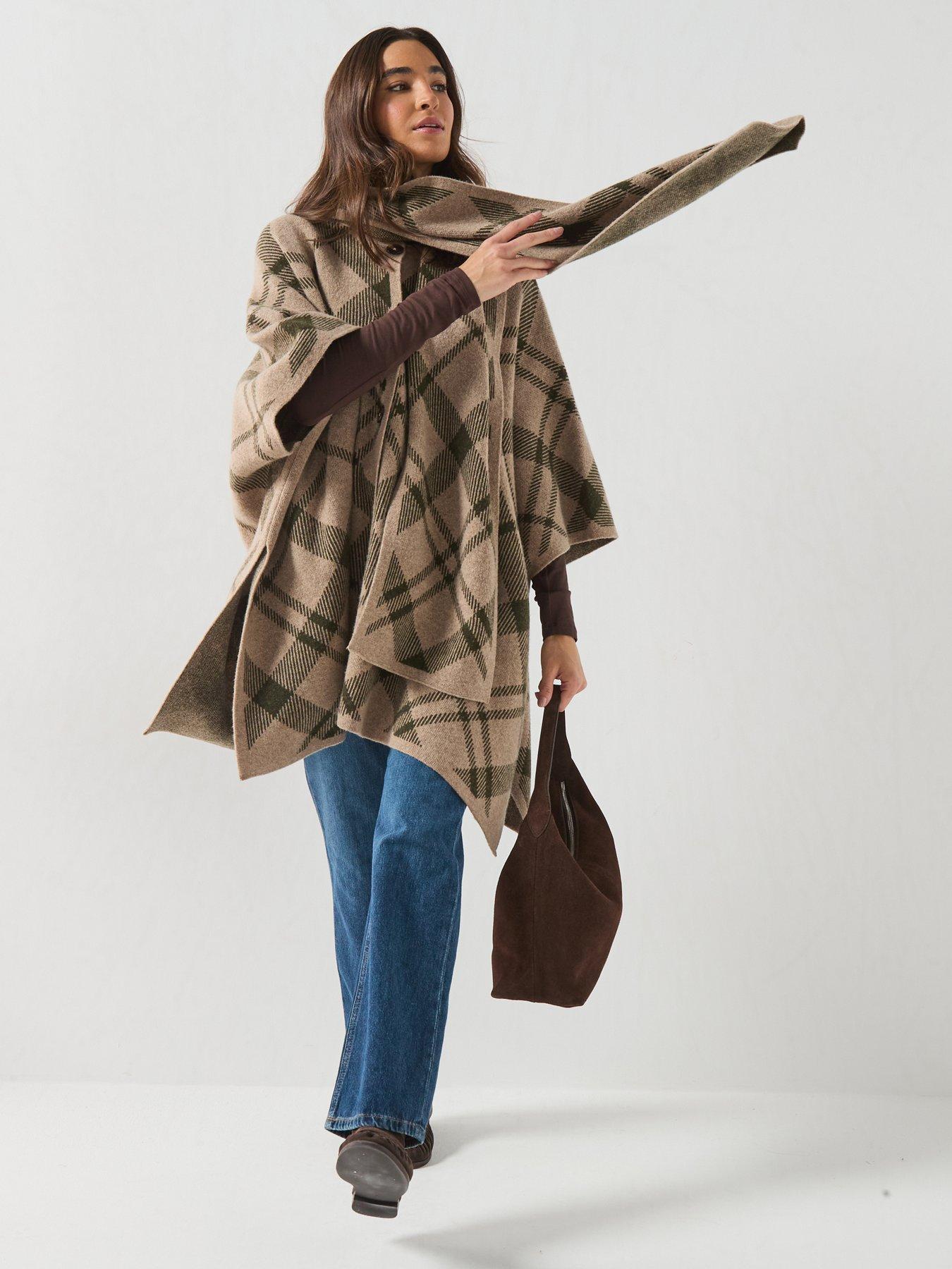 Image 3 of 6 of Barbour Women's Vienna Knitted Cape - Cream