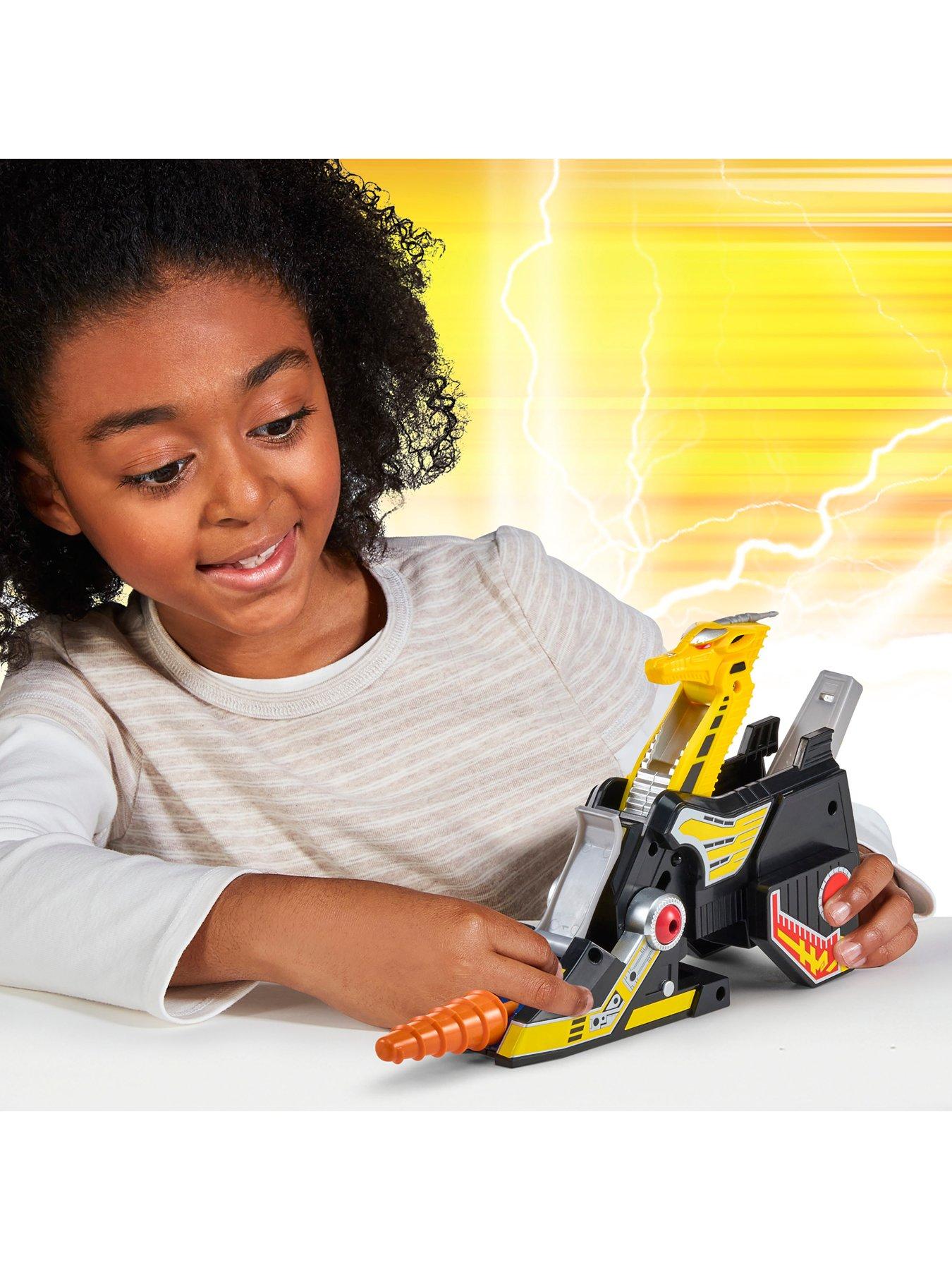 Image 4 of 7 of MMPR Mighty Morphin Power Rangers Combinable Thunderzord Griffin