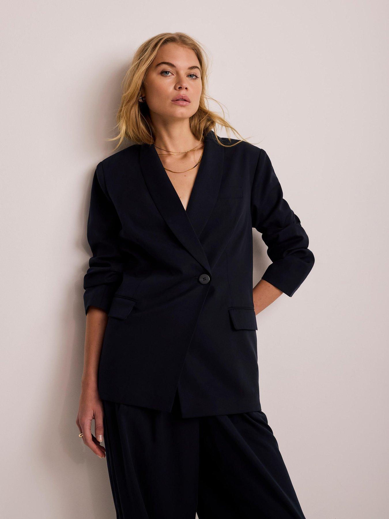 Image 3 of 6 of Mint Velvet Navy Relaxed&nbsp;Blazer