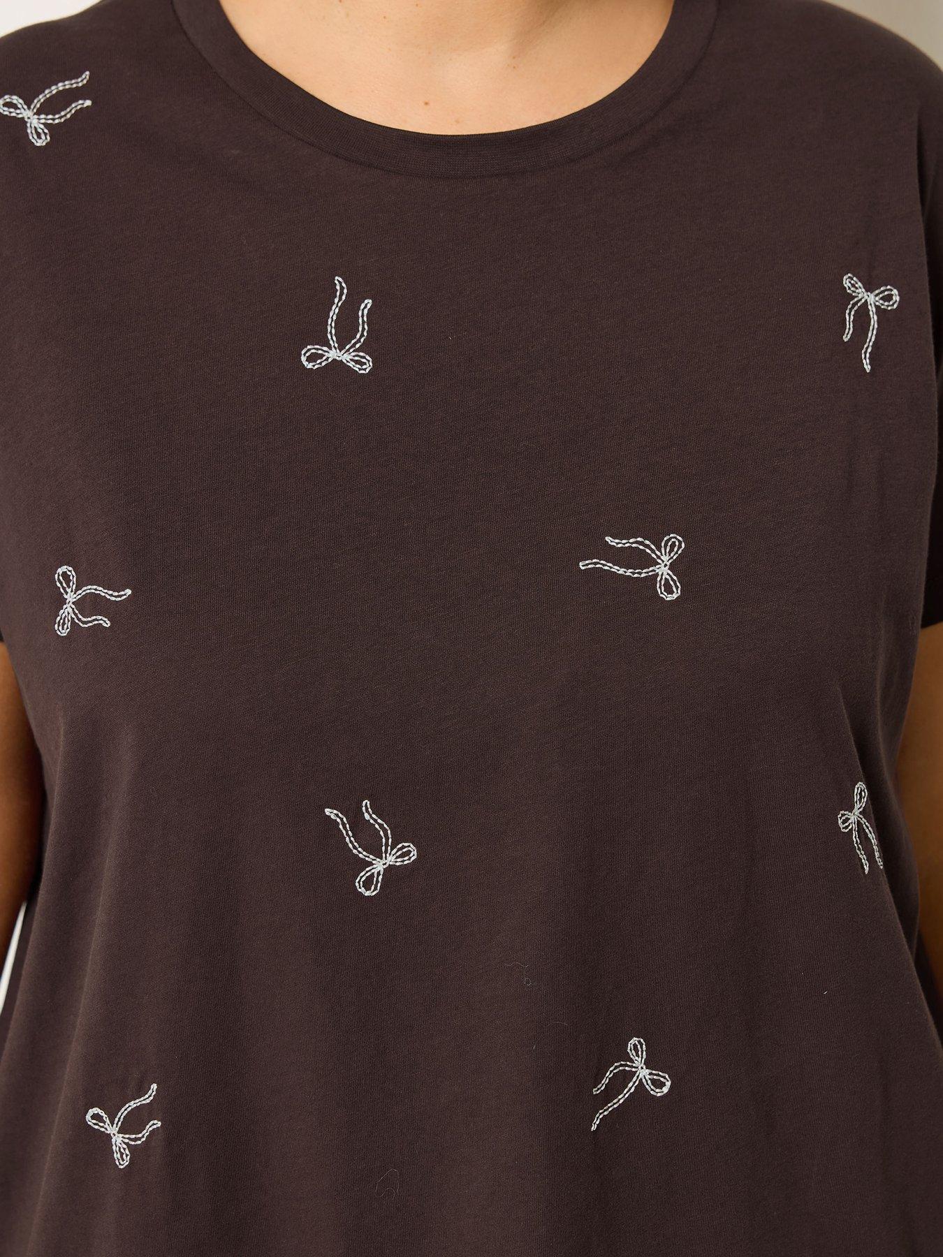 Image 4 of 4 of Yours Curve Regular Crew Neck Tops - Brown