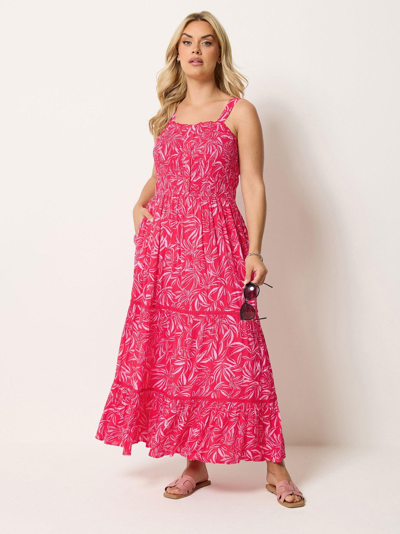 Image 1 of 4 of Yours Curve Leaf Print Tiered Maxi Dress - Red