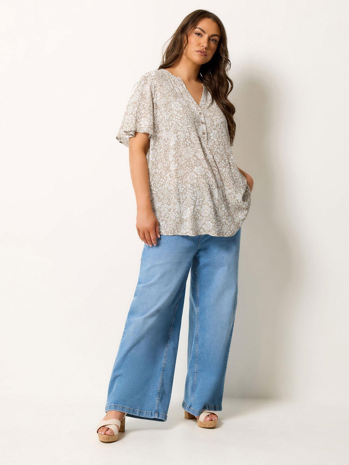 Image 3 of 4 of Yours Curve Printed Crinkle Notchneck Blouse - Cream