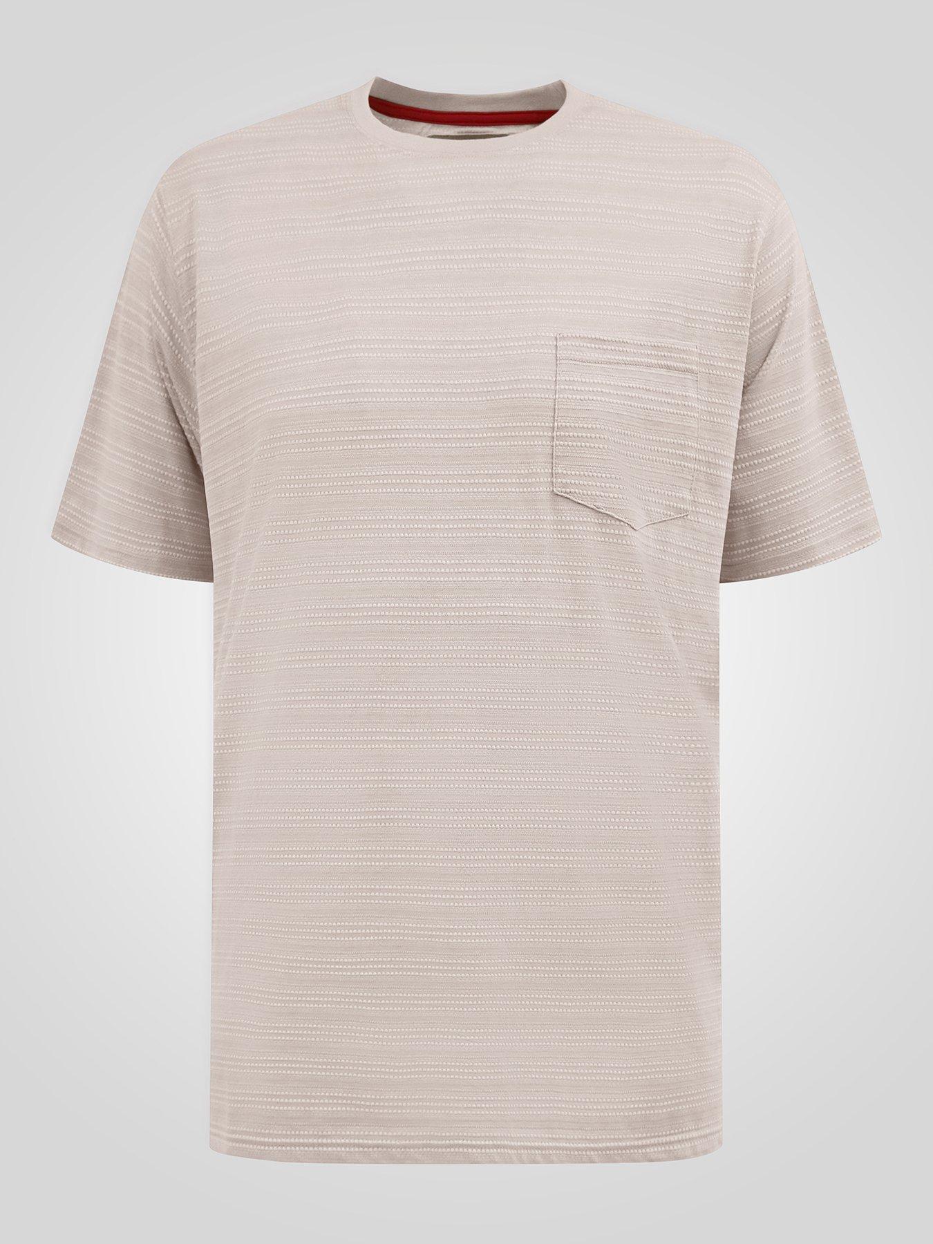 Image 6 of 6 of D555 Stone High Low Jacquard Crew Neck T-Shirt With Pocket - Beige