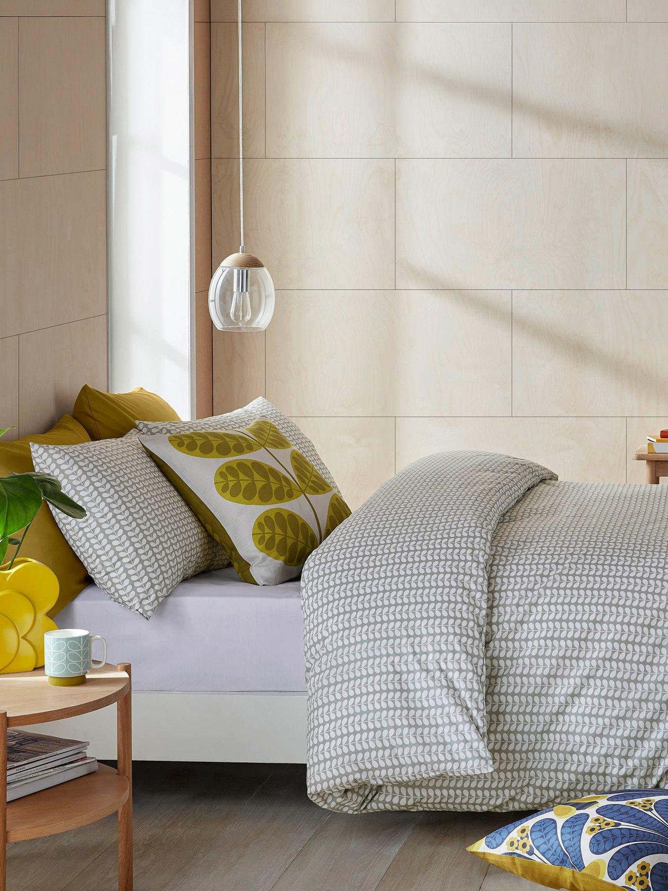 Orla Kiely Tiny Stem Pillowcase Pair- 50cm X 75cm- Cool Grey