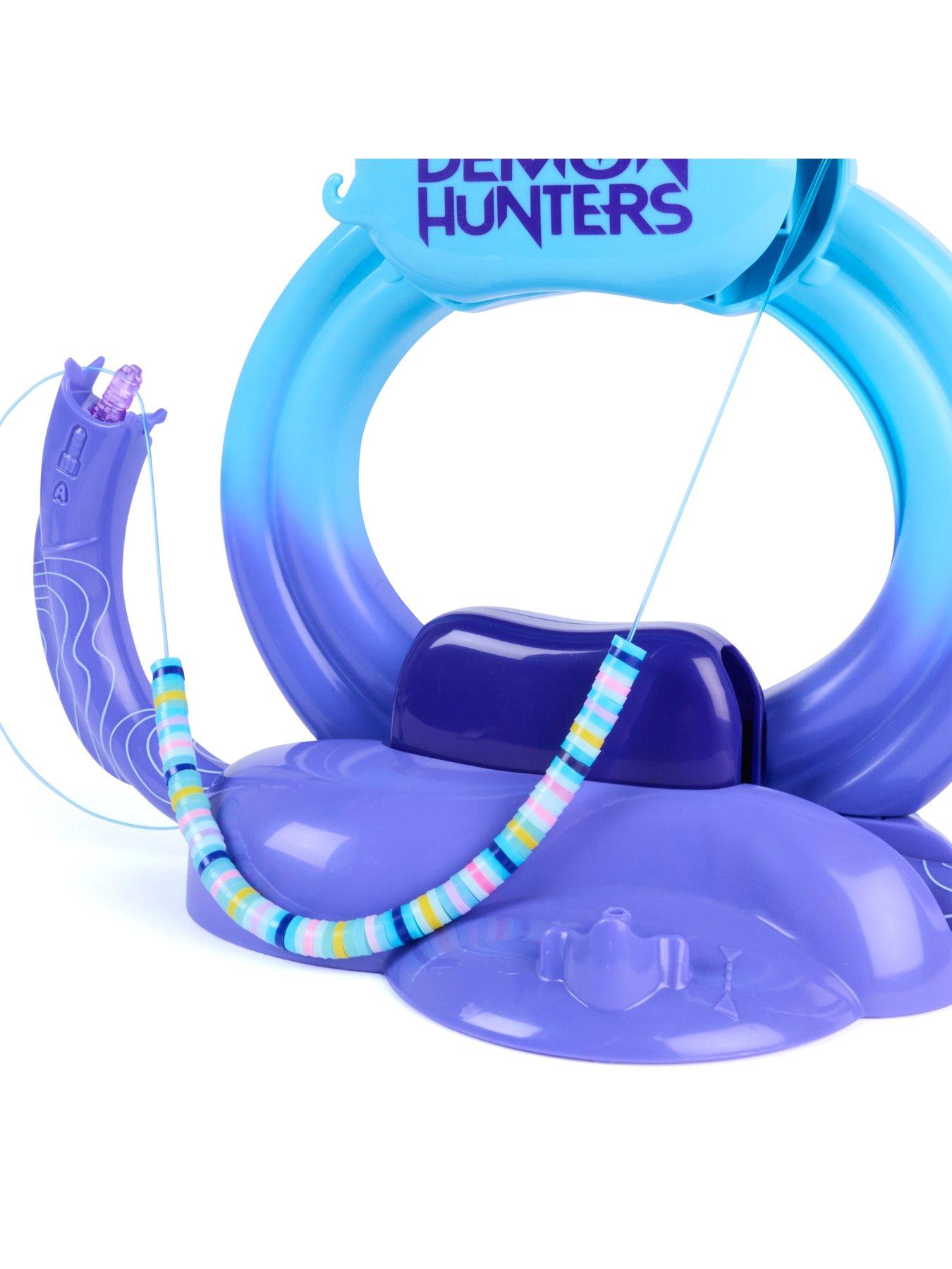 Image 6 of 8 of Cool Maker K-Pop Demon Hunters Glow-In-The-Dark Bracelet Maker Playset