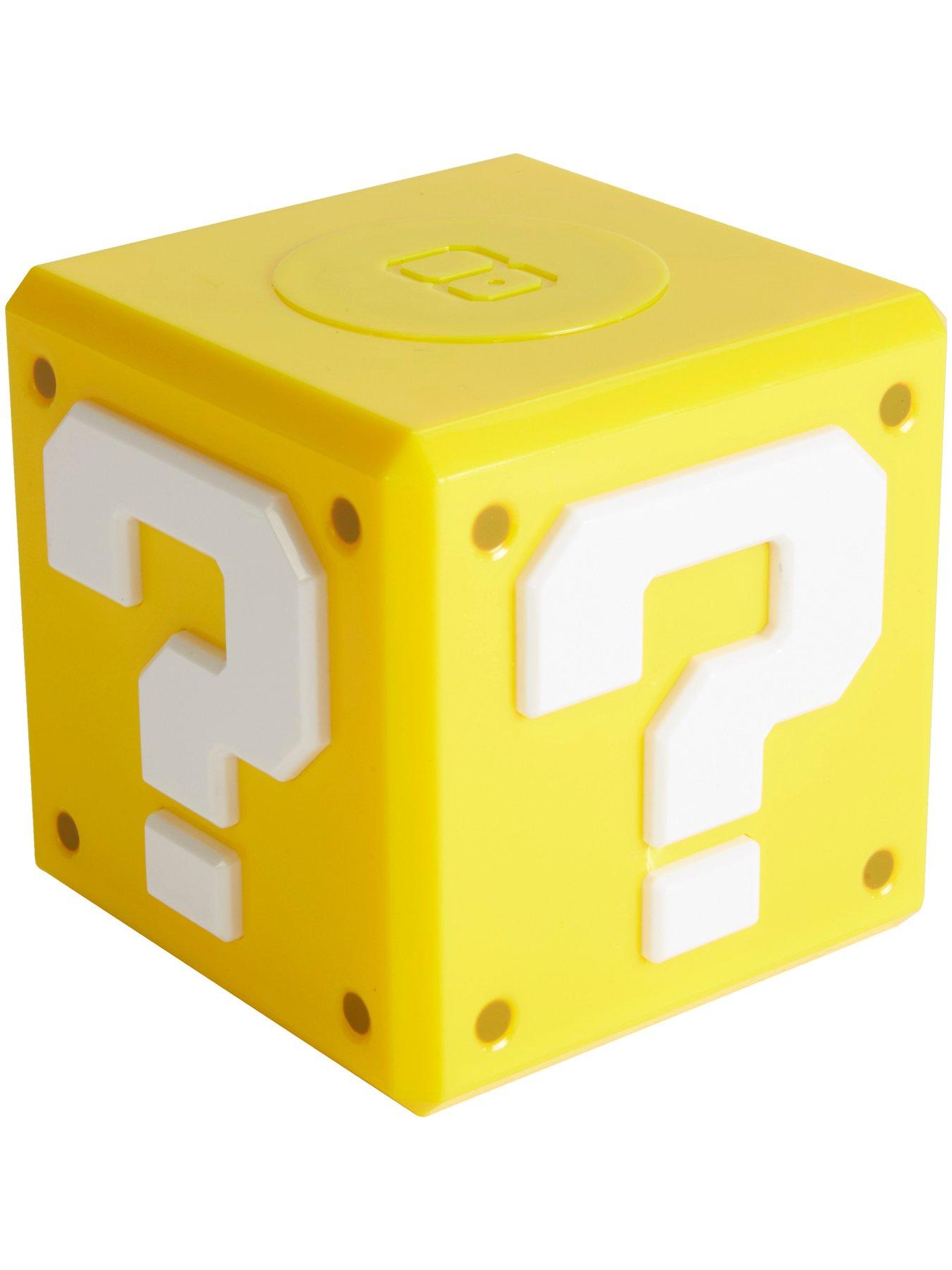 Image 3 of 4 of Mario <p>Magic 8 Ball Super Mario Fortune-Telling Toy</p>