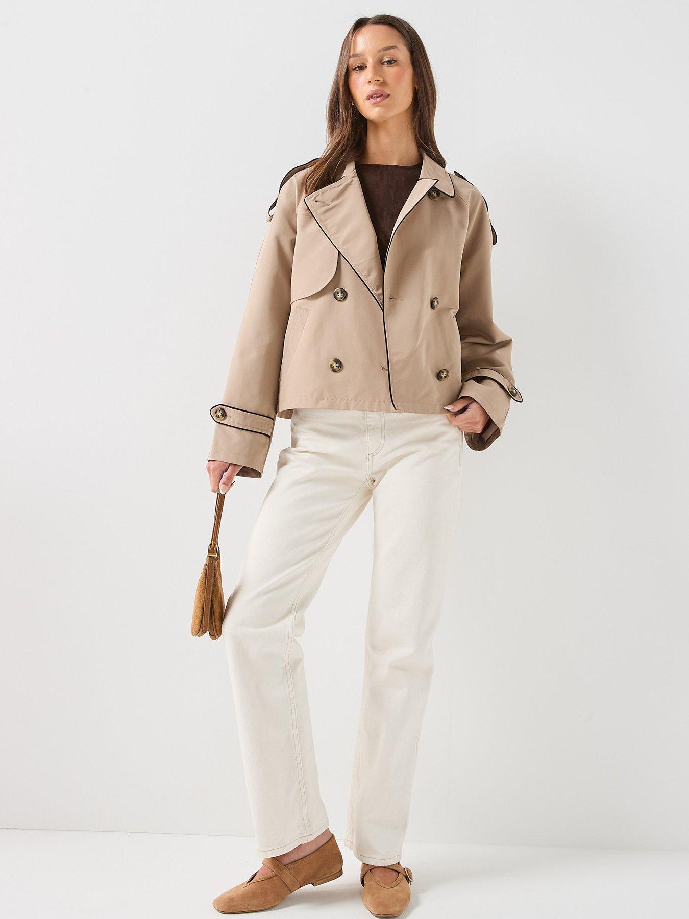 Image 3 of 5 of Vero Moda short Trenchcoat