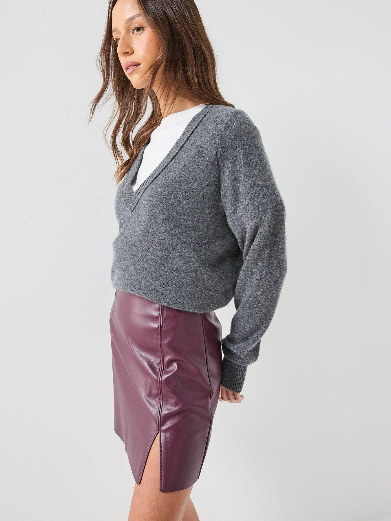 Image 5 of 6 of Vero Moda Short Pl Skirt