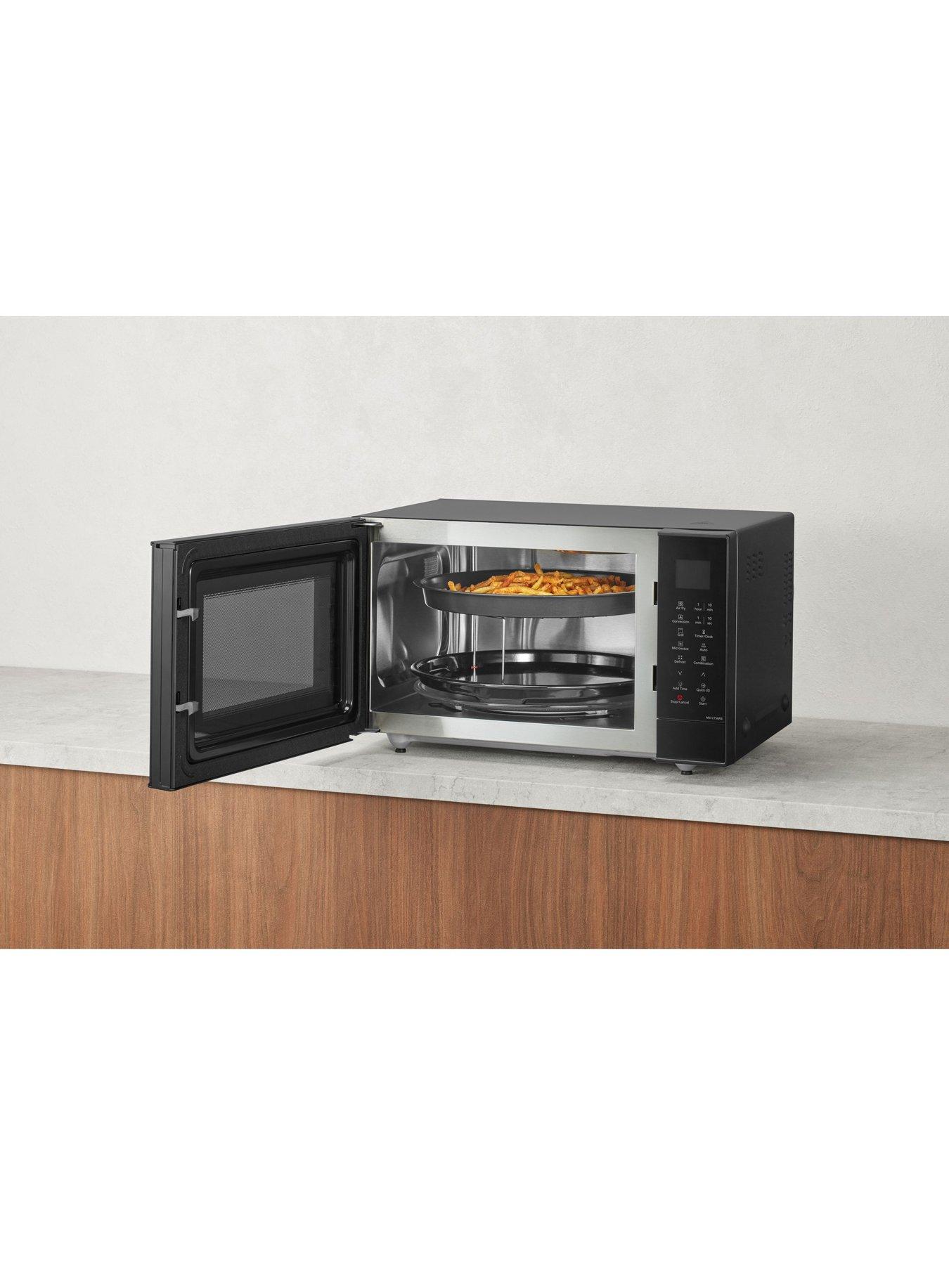 Image 6 of 7 of Panasonic Airfryer 4 in 1 Combi Microwave 27L - Black
