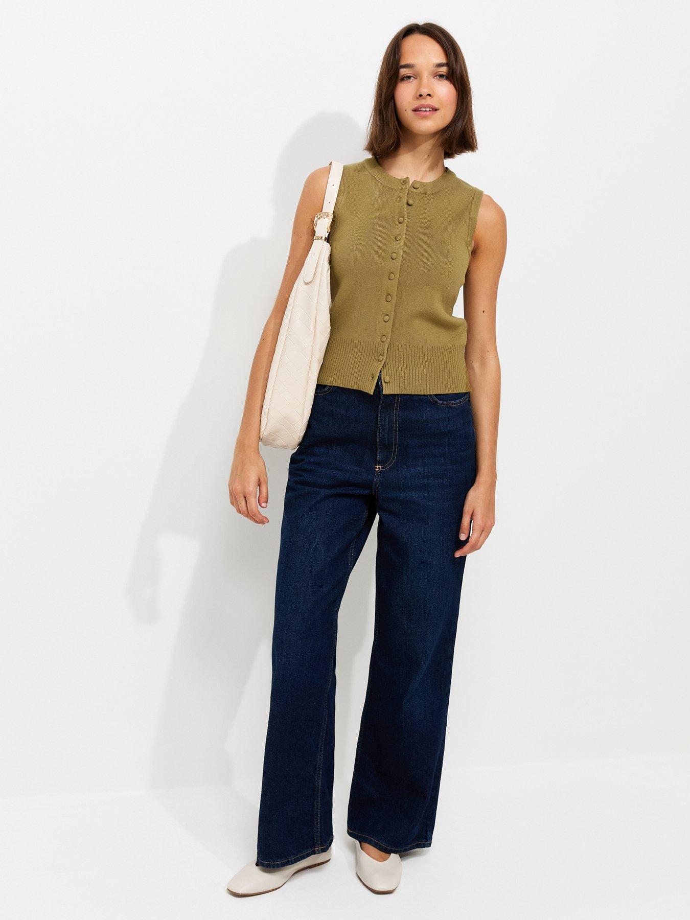 Image 3 of 5 of New Look Compact Knit Button Through Waistcoat - Light Khaki