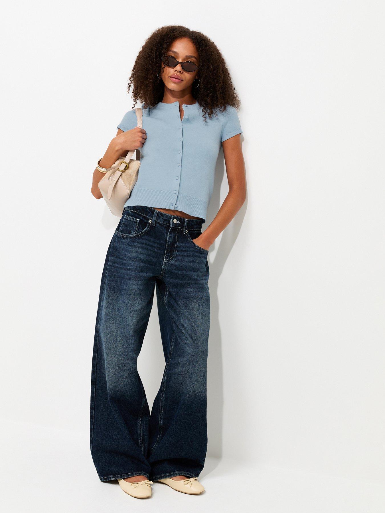 Image 3 of 5 of New Look Compact Knit Cap Sleeve Buttoned Top - Blue