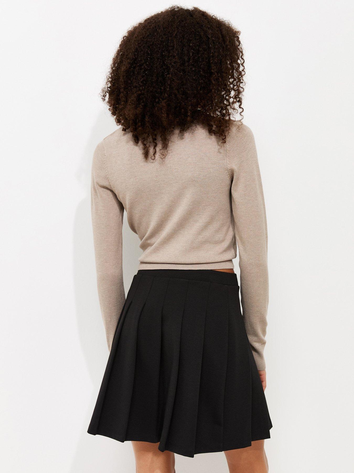 Image 2 of 5 of New Look Ponte Knife Pleat Mini Skirt - Black