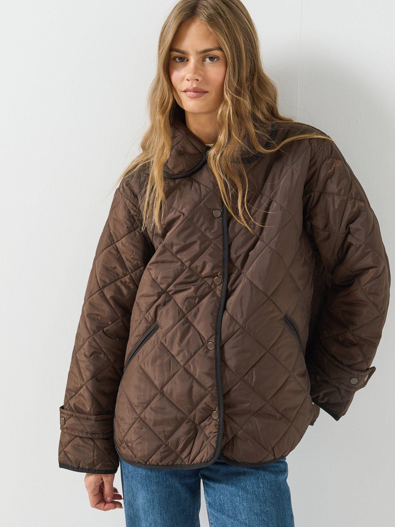 Image 1 of 6 of PIECES Emily Short Quilted Jacket