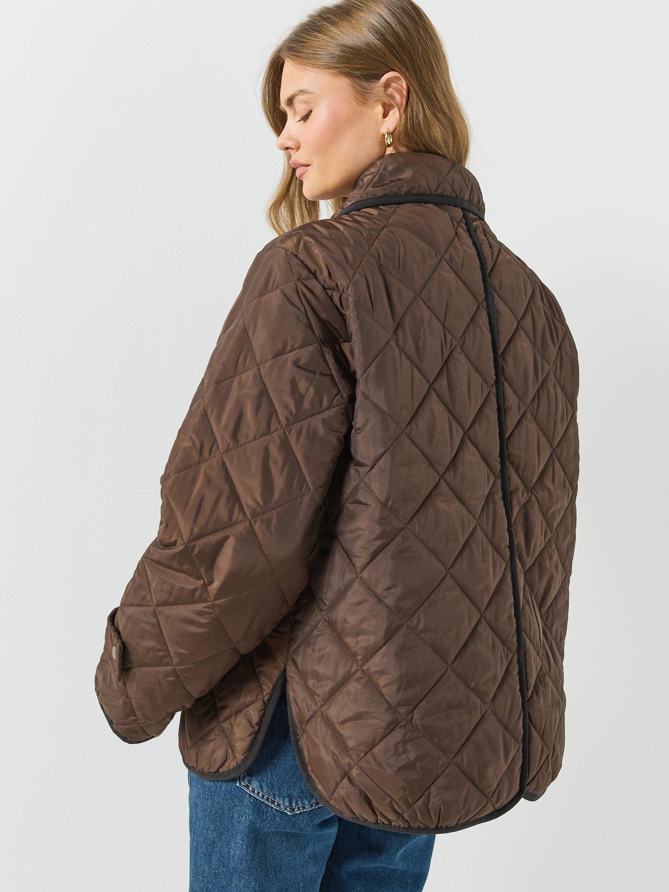 Image 2 of 6 of PIECES Emily Short Quilted Jacket