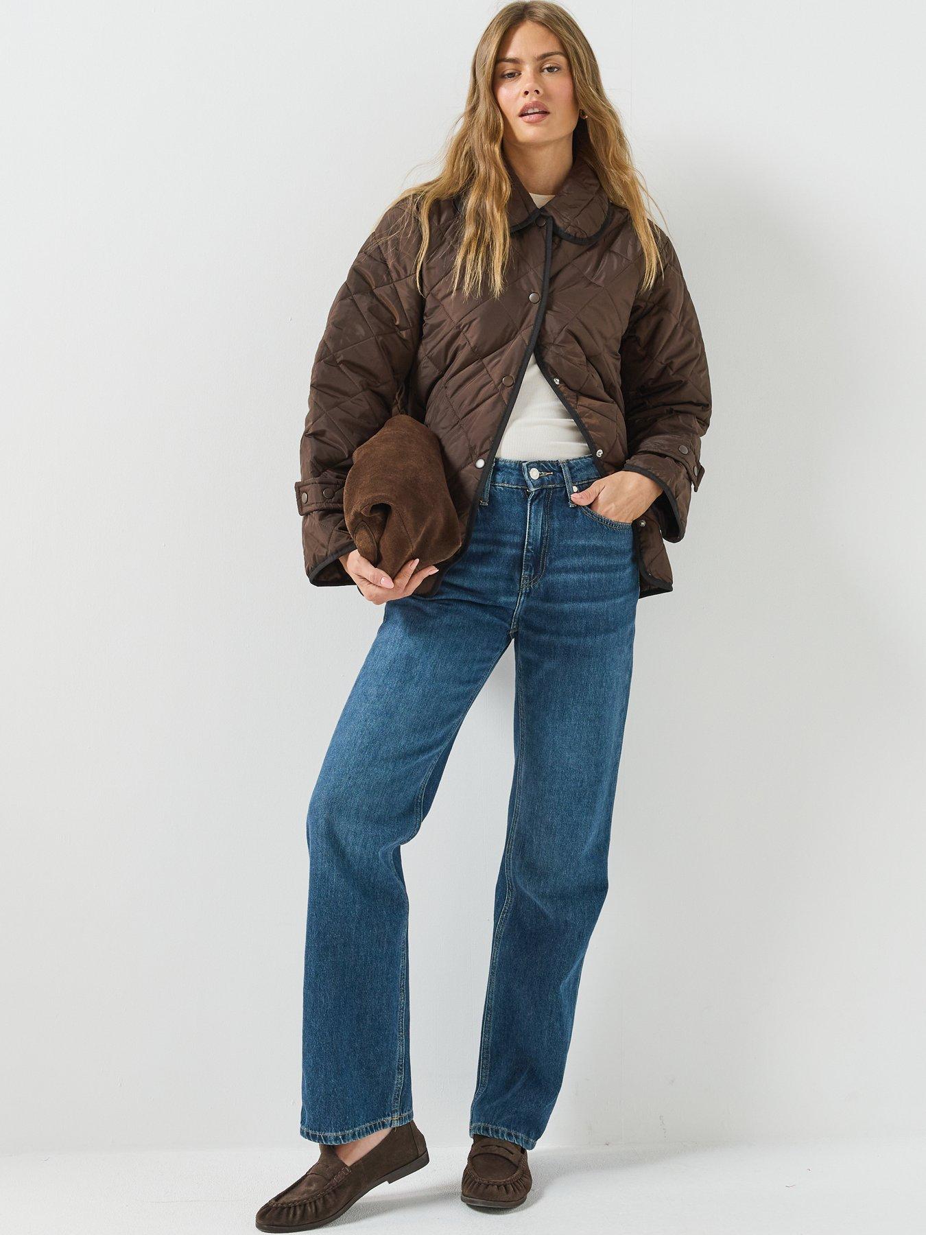 Image 3 of 6 of PIECES Emily Short Quilted Jacket