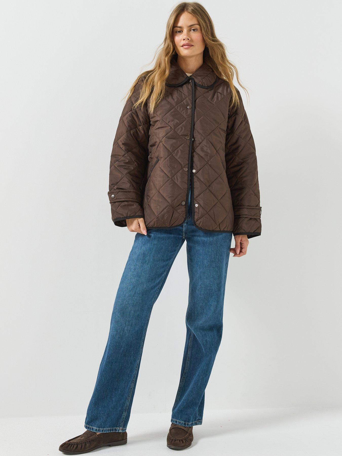 Image 6 of 6 of PIECES Emily Short Quilted Jacket