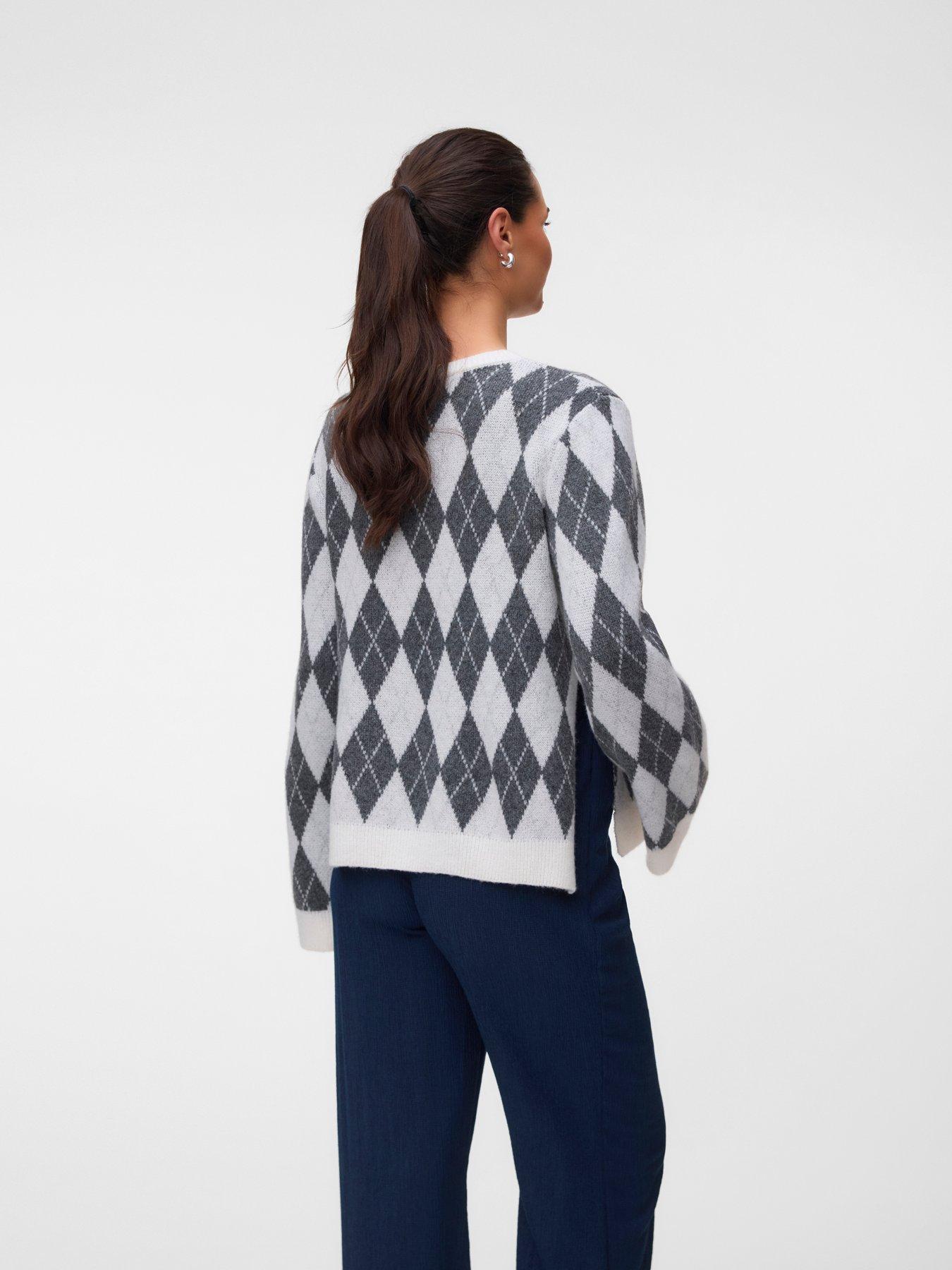 Image 2 of 5 of Mamalicious Mlargyle Vita Women's Argyle Pattern Long Sleeve Knit Jumper - Beige