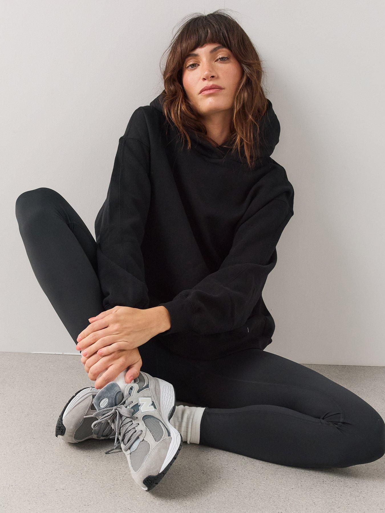 The Very Collection Relaxed Hoodie - Black