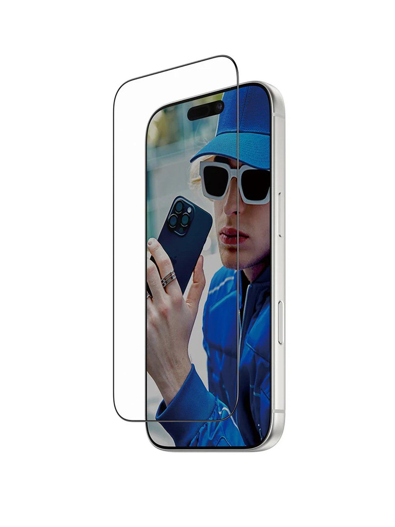 Panzerglass PanzerGlass Screen Protector iPhone 2025 Pro , Ultra-Wide Fit w. Fastfit in-a-box
