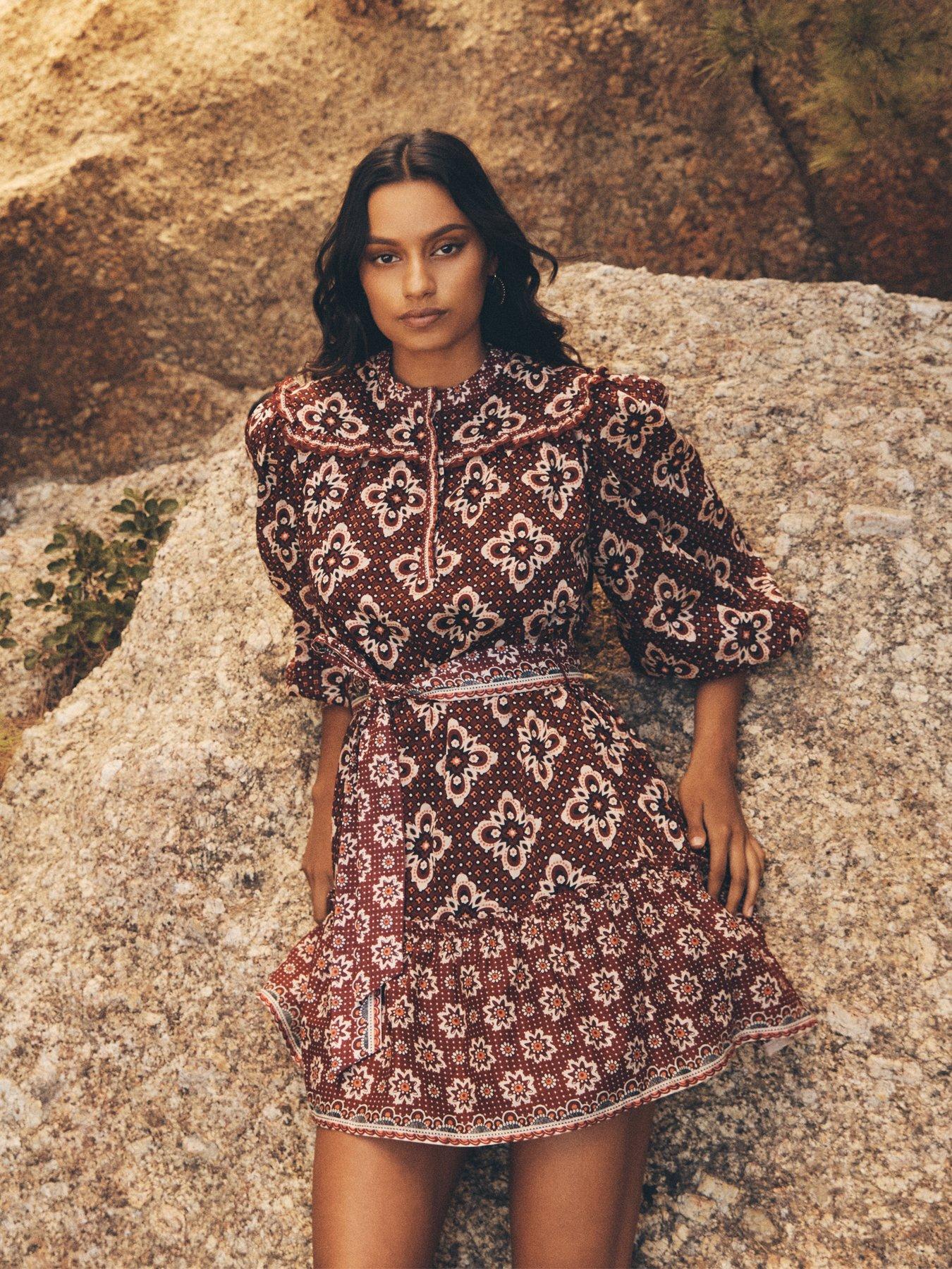 Apricot Tile Print Border Mini Dress - Burgundy | Very
