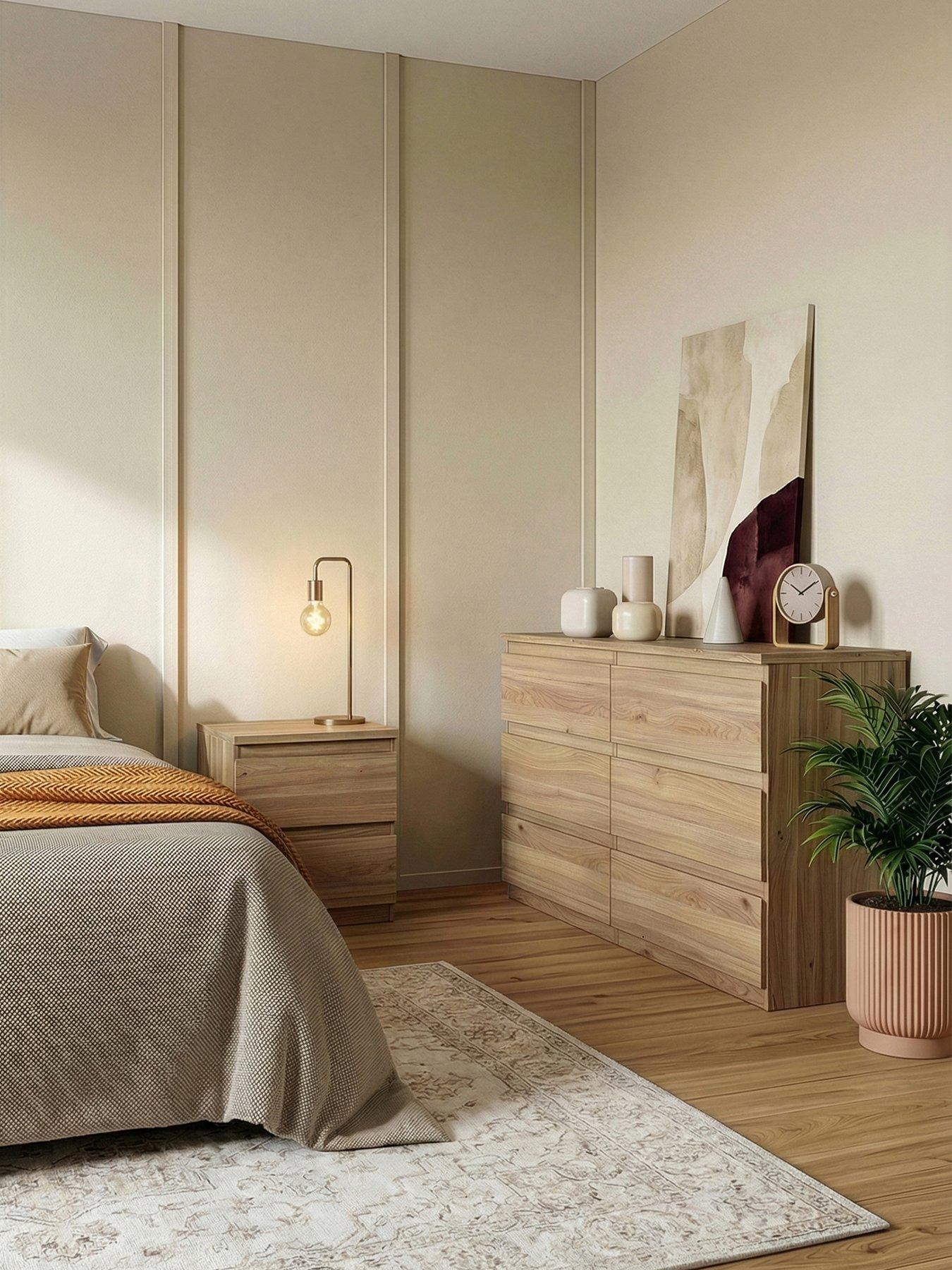 The Very Collection Lisson 3 Piece Package - 6 Drawer Chest and Pair of 2 Drawer Bedside Chests - New Oak - FSC® Certified