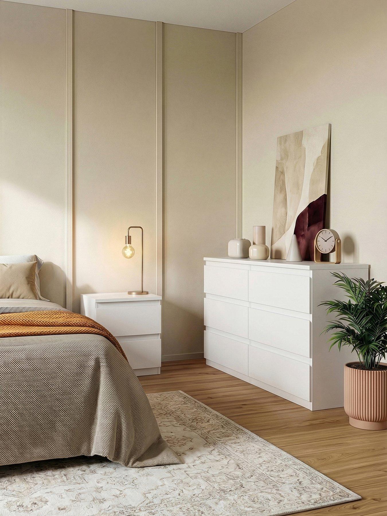 The Very Collection Lisson 3 Piece Package - 6 Drawer Chest and Pair of 2 Drawer Bedside Chests - White