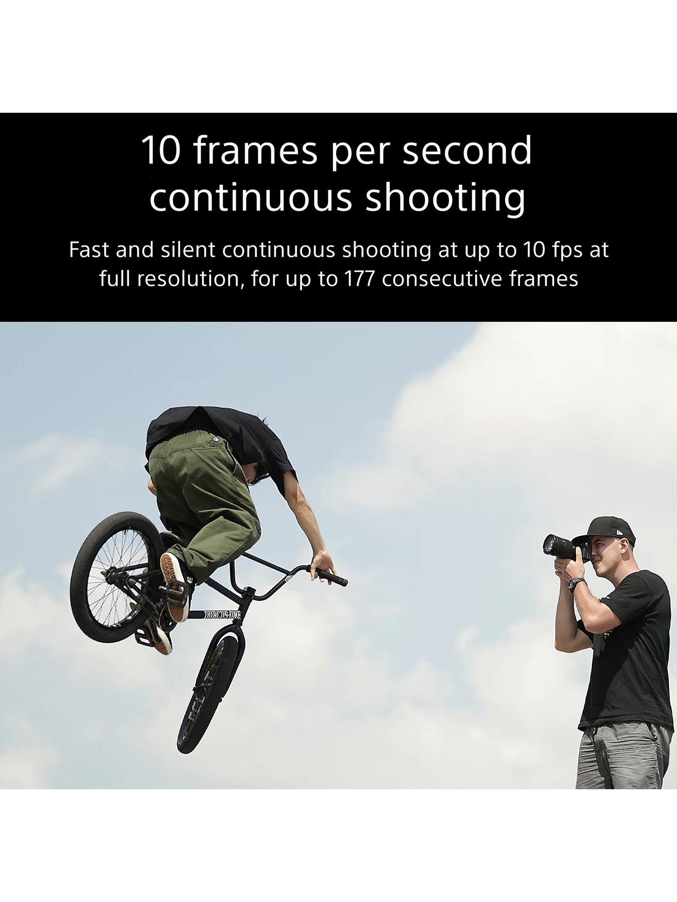 Image 6 of 8 of Sony Alpha 7 IV Full Frame Mirroless Camera Creator Grip Kit