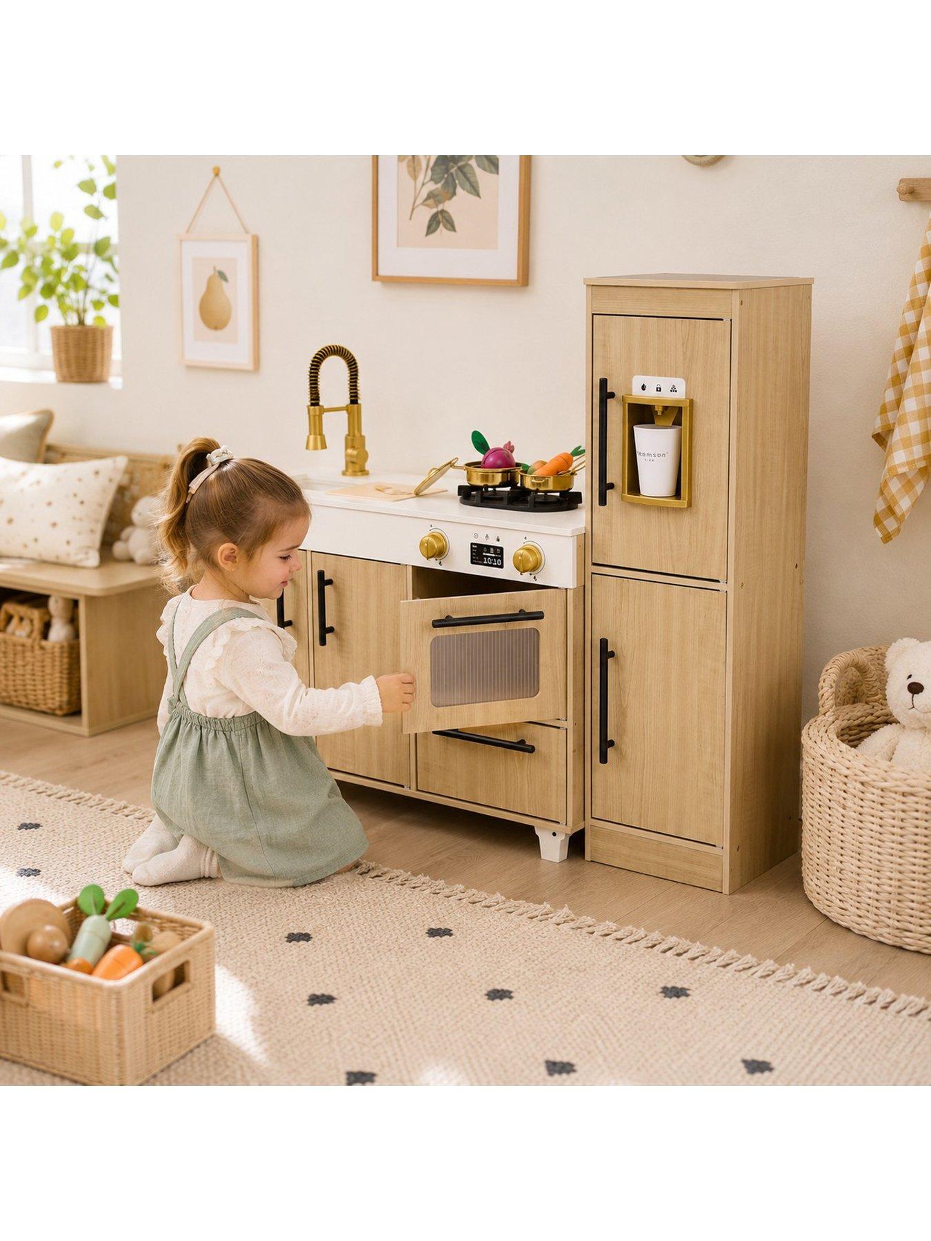 Image 4 of 7 of Teamson Kids All-In-One 26-Piece Deluxe Kitchen Playset
