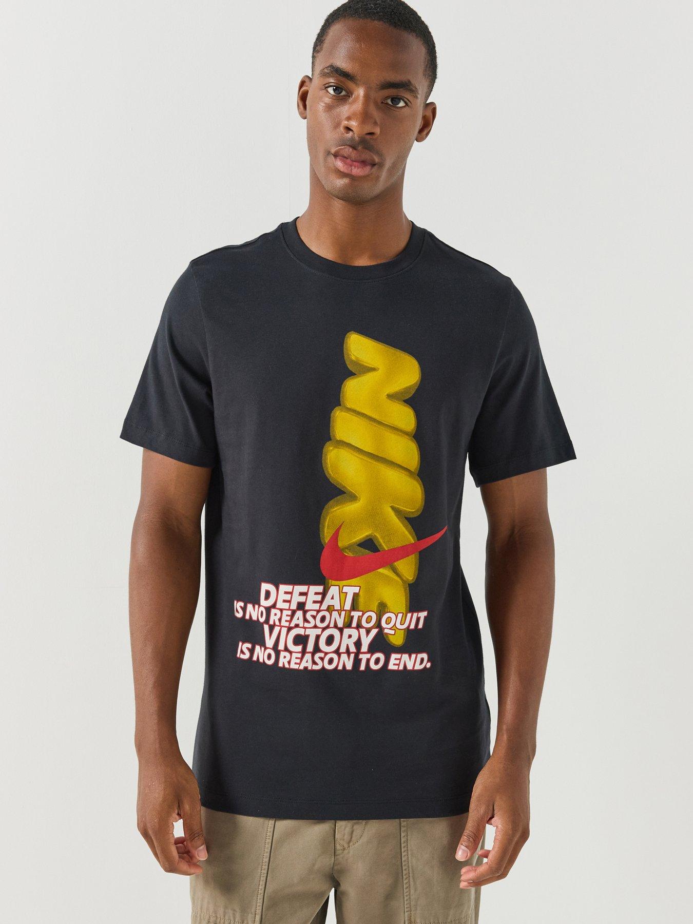 Nike Mens DNA Gold Graphic T-Shirt - Black