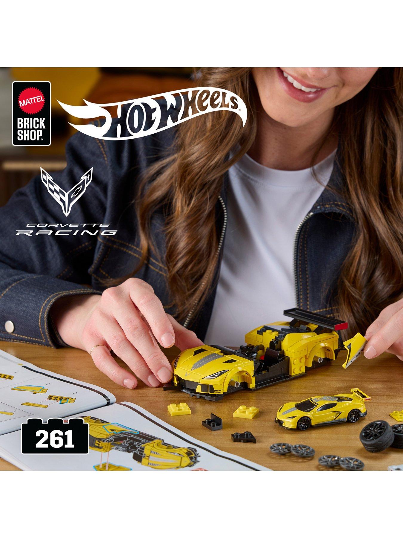 Image 2 of 7 of Hot Wheels <p>'20 Corvette C8.R Car&nbsp;Building Set</p>