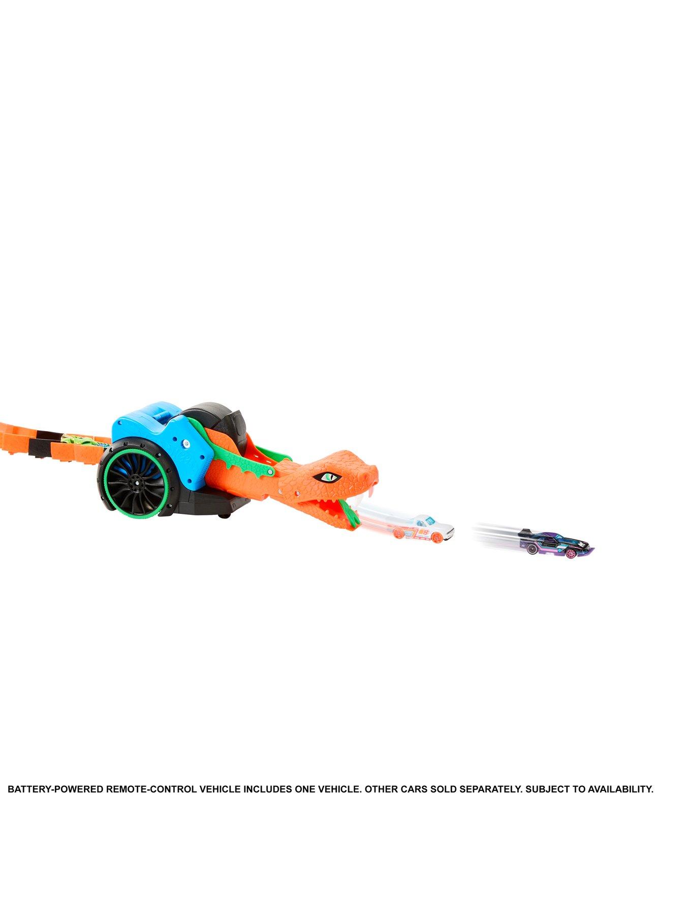 Image 4 of 4 of Hot Wheels Let's Race Slither &lsquo;N Strike RC &amp; 1 Toy Car, Battery-Powered Remote-Control Vehicle