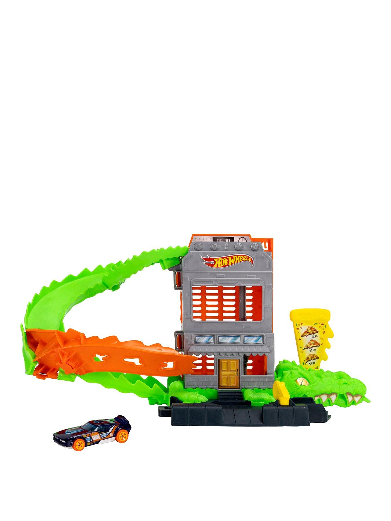 Image 1 of 4 of Hot Wheels <p>City Croc Pizza Attack Playset</p>