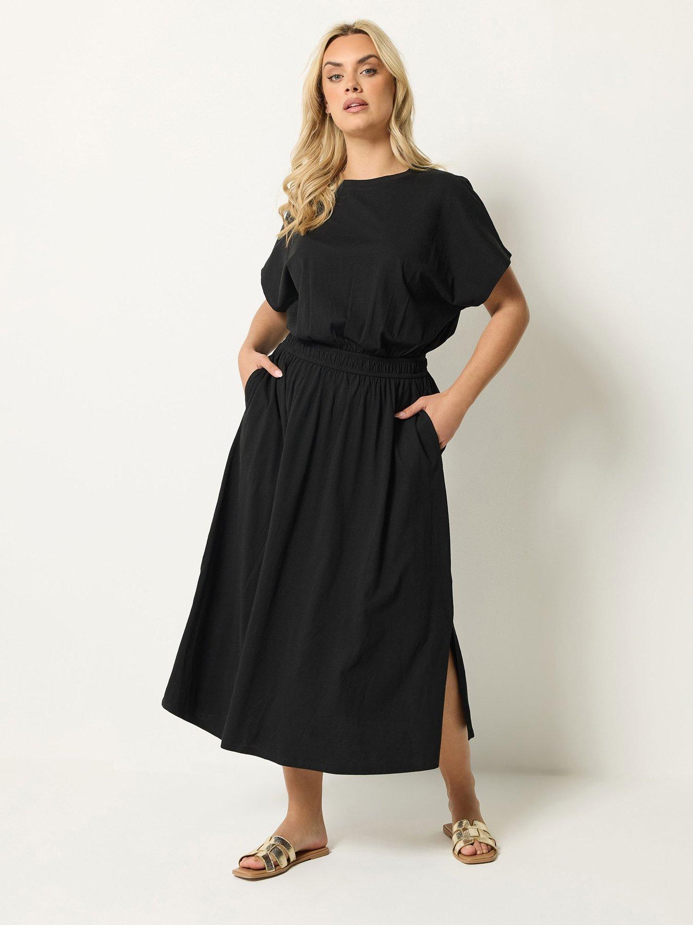 Image 1 of 4 of Yours Curve Elasticated Waist Maxi Dress - Black