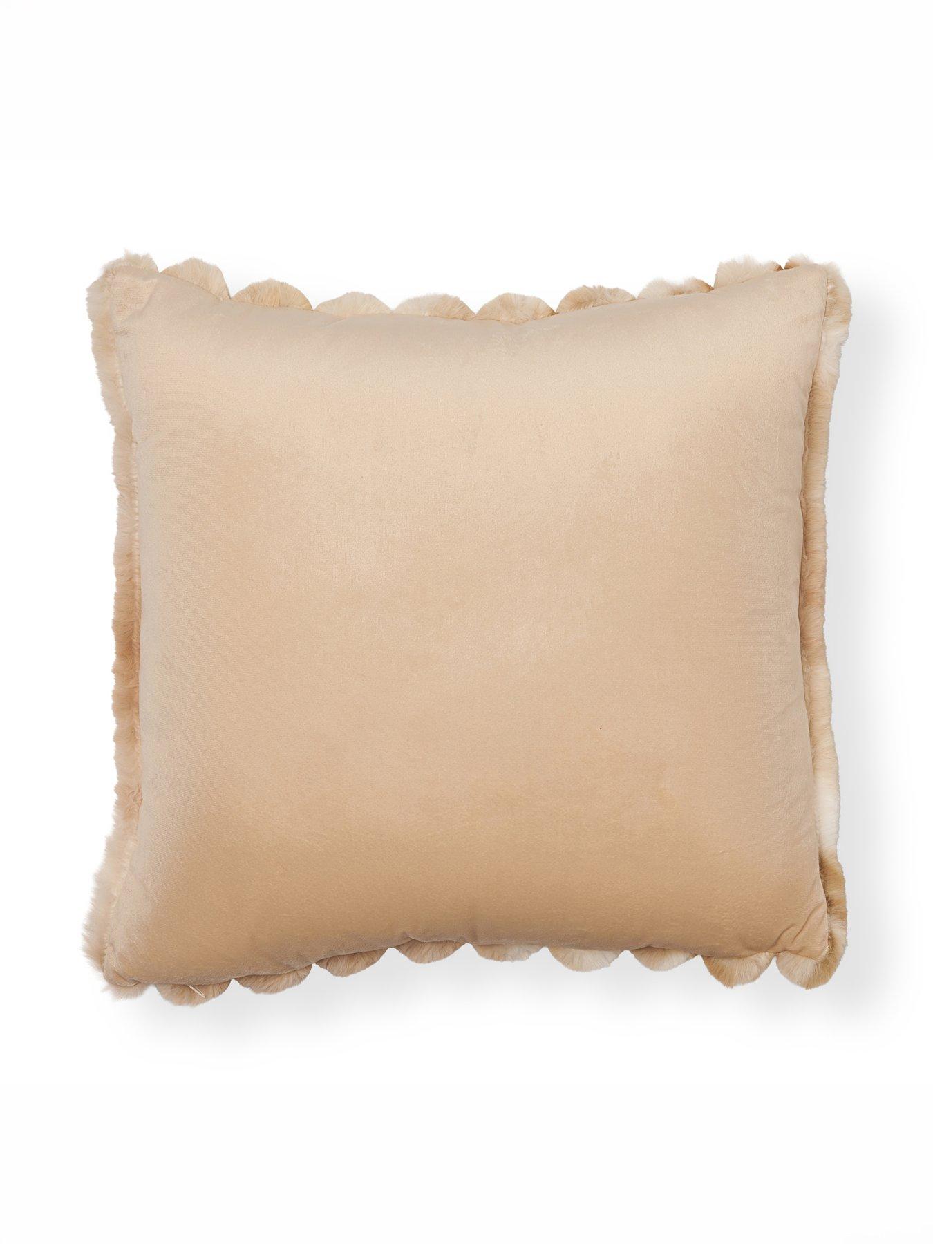 Image 3 of 6 of The Very Collection Marled Rib Cushion