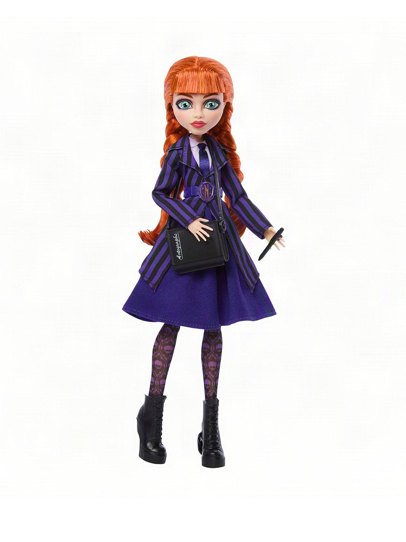 Monster High Agnes DeMille Collectible Fashion Doll with Notebook Purse  &  Pen