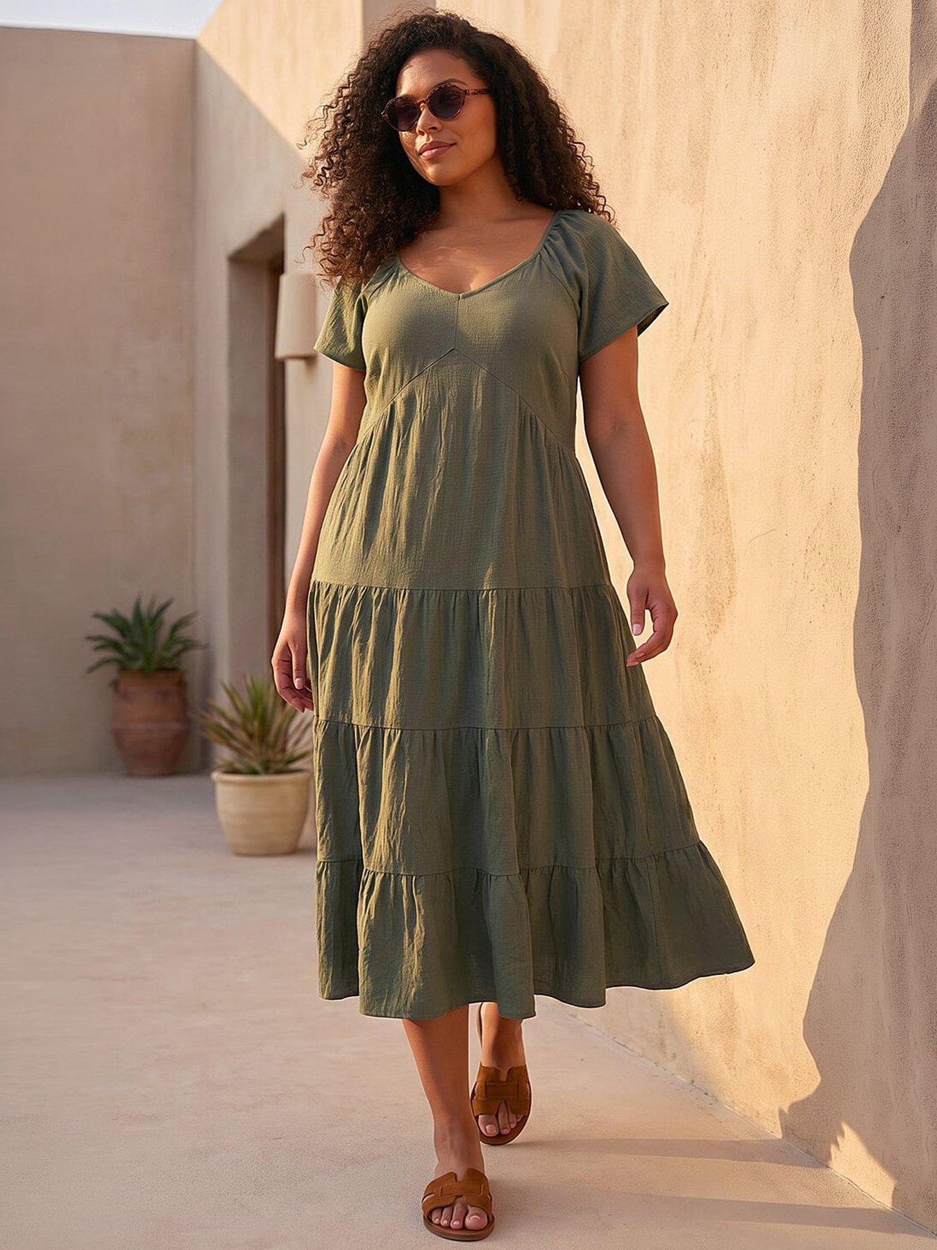 Roman Curve Pebble Crepe Tiered Midi Dress