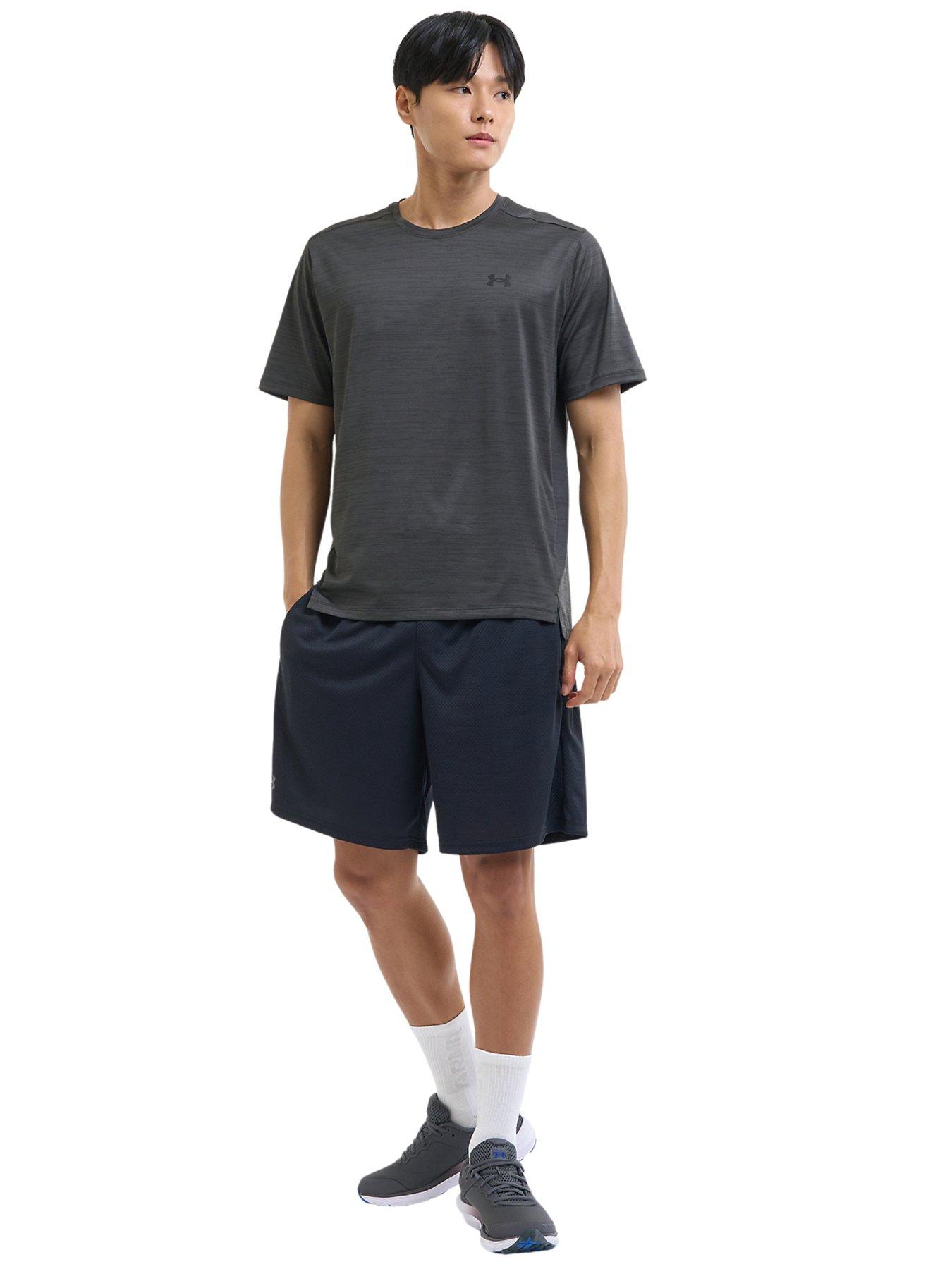 Image 3 of 5 of UNDER ARMOUR Men's Tech Mesh 9-Inch Training Shorts - Black