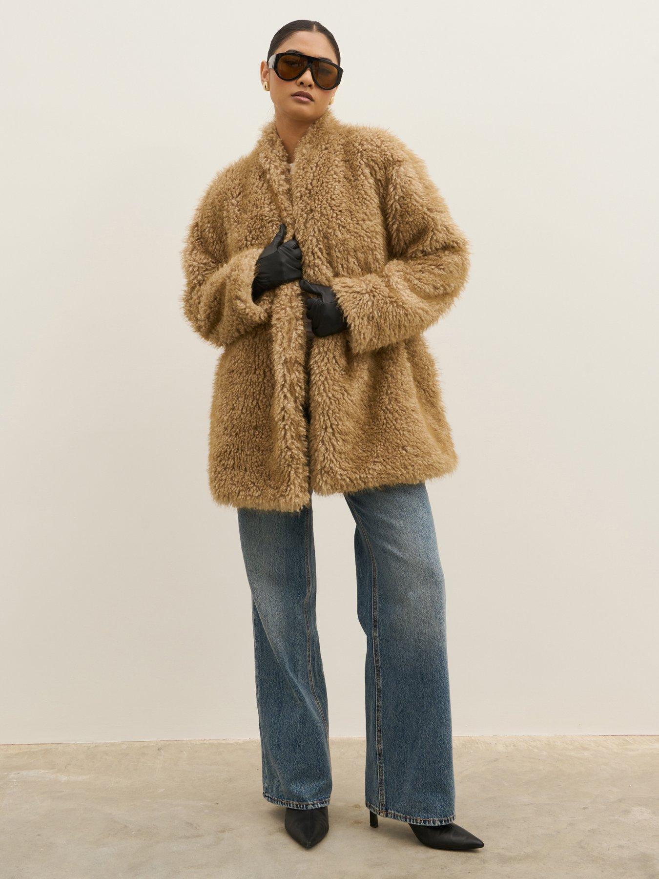Image 3 of 6 of Pretty Lavish Womens Loah Faux Fur Oversized Belted Coat - Taupe