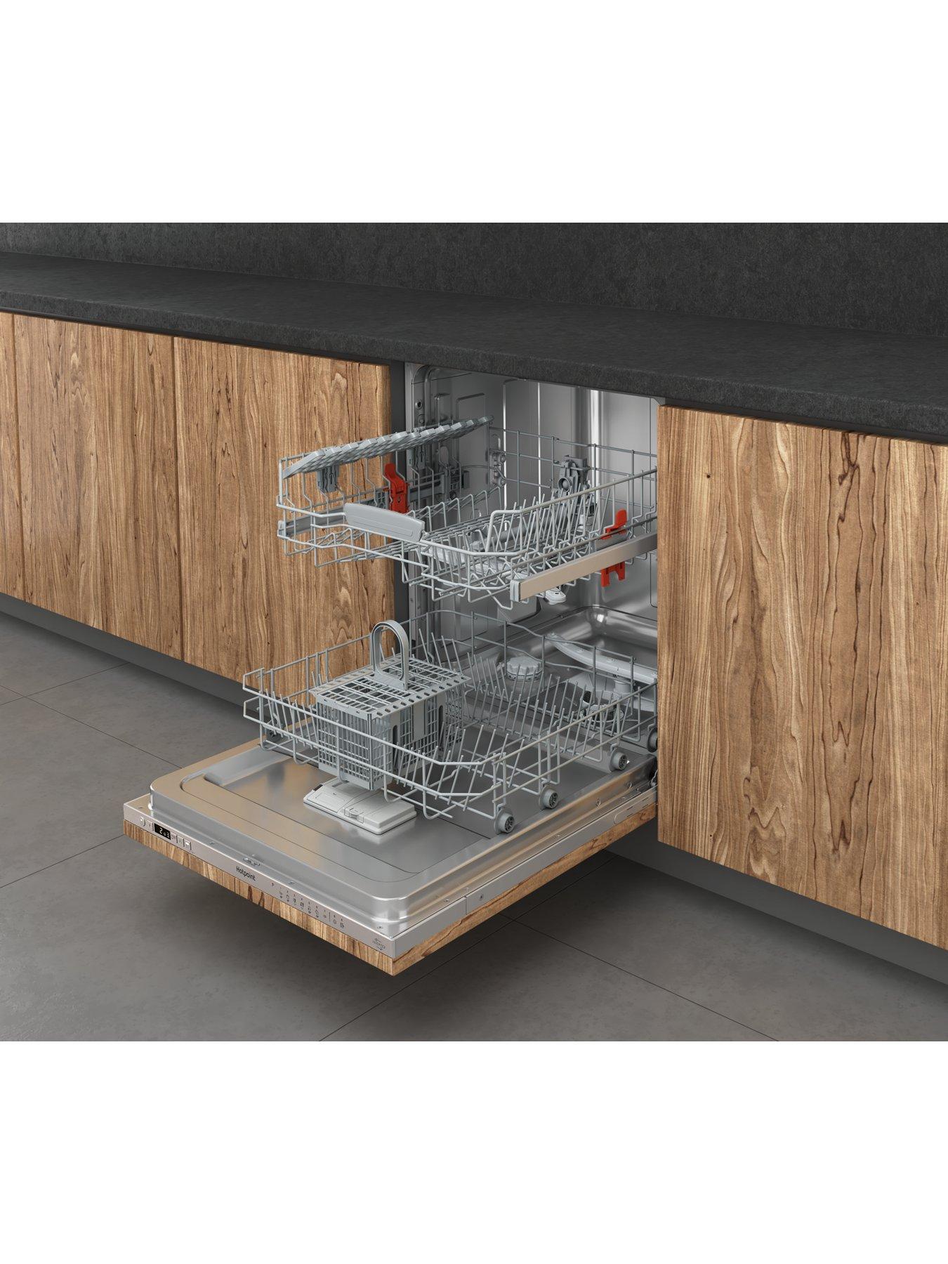 Image 4 of 7 of Hotpoint HP2IFC14BN6UK Integrated Full Size Dishwasher with ActiveDry