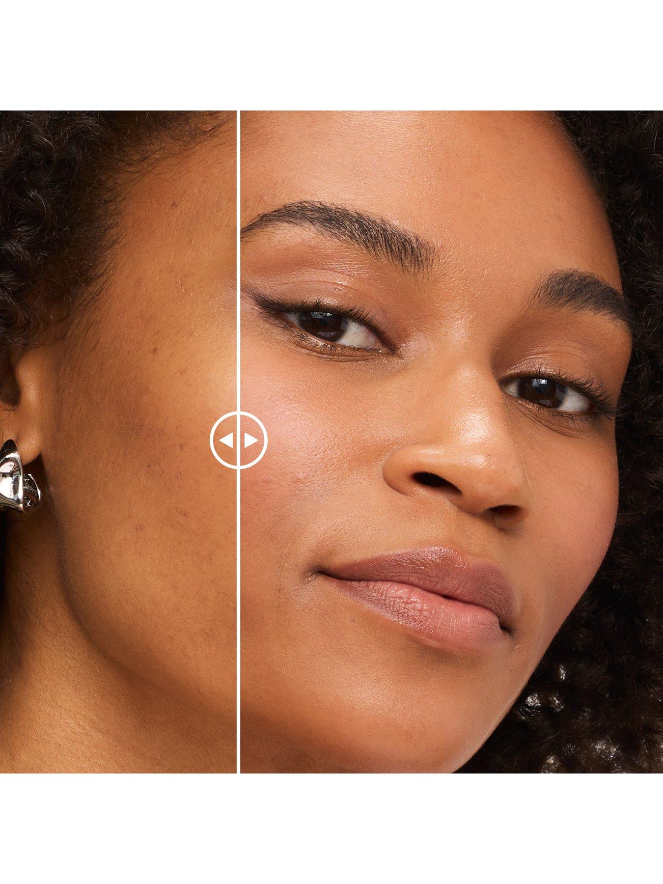 Image 5 of 7 of Elizabeth Arden Flawless Finish Sponge On Cream Foundation