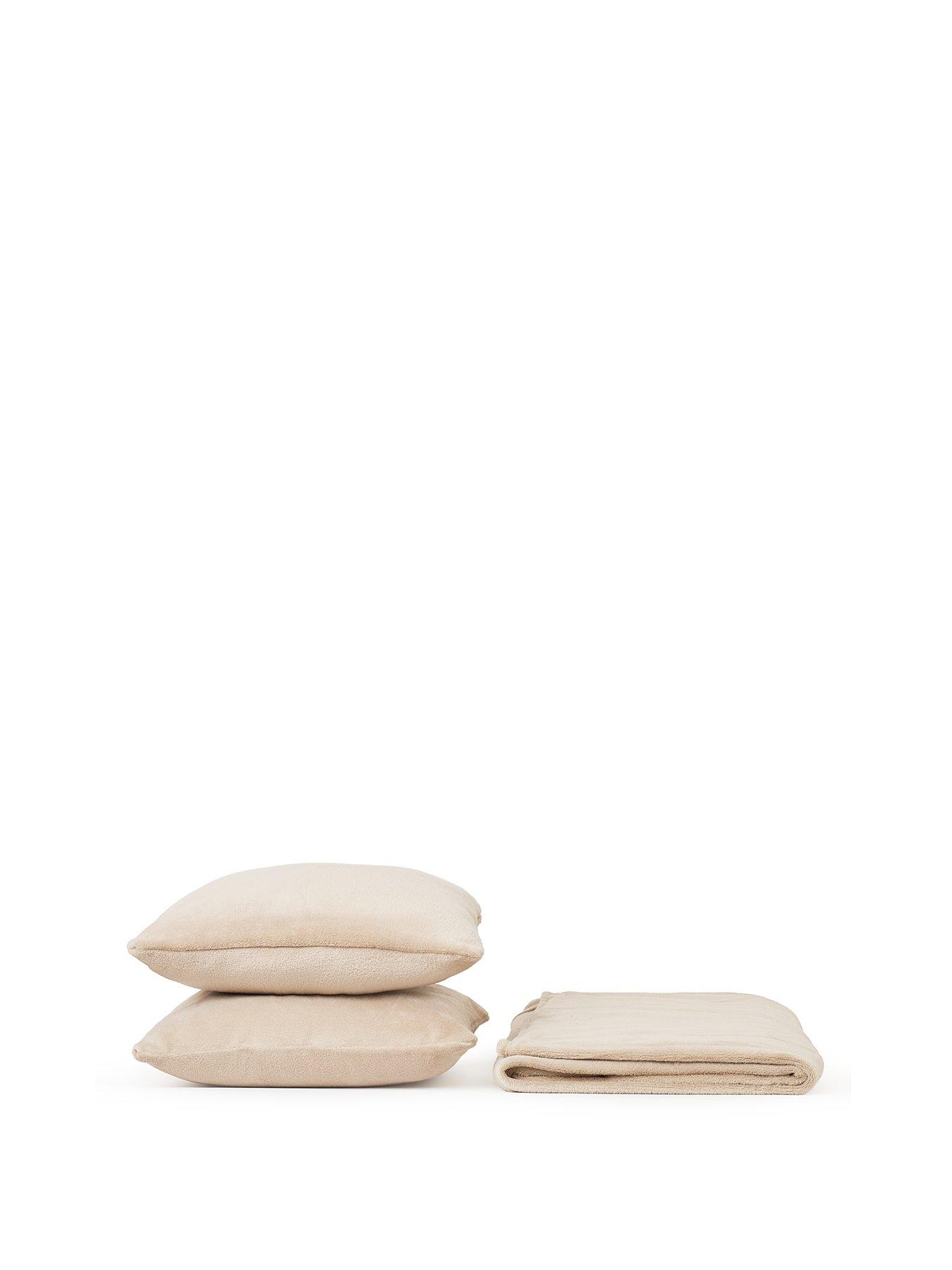 Image 2 of 5 of The Very Collection Fleece Bundle Set